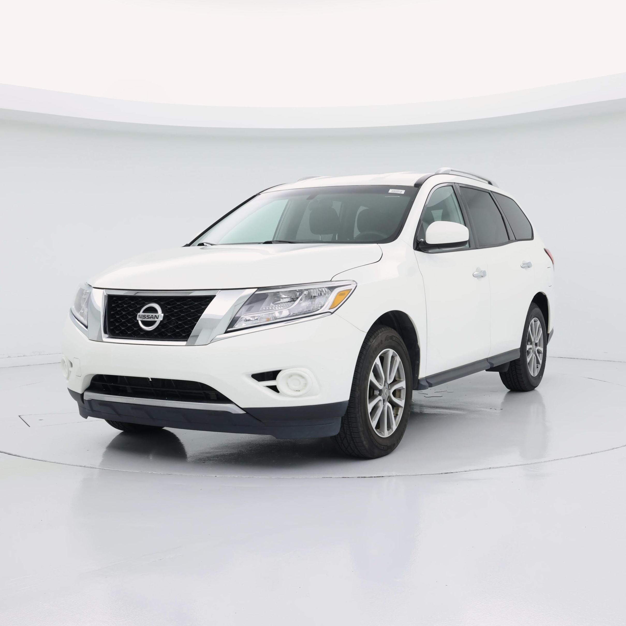 Thumbnail: 2016 Nissan Pathfinder - 4