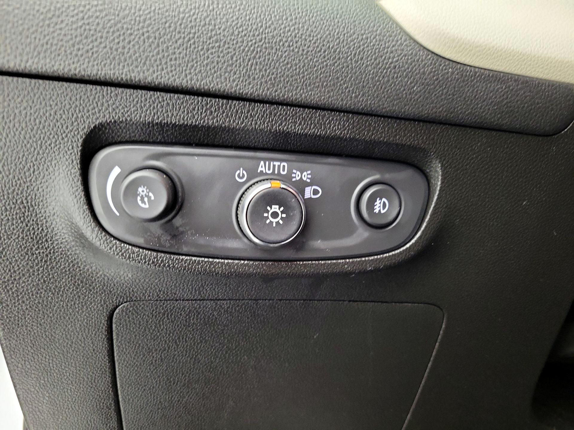 Thumbnail: 2021 Buick Encore GX - 13