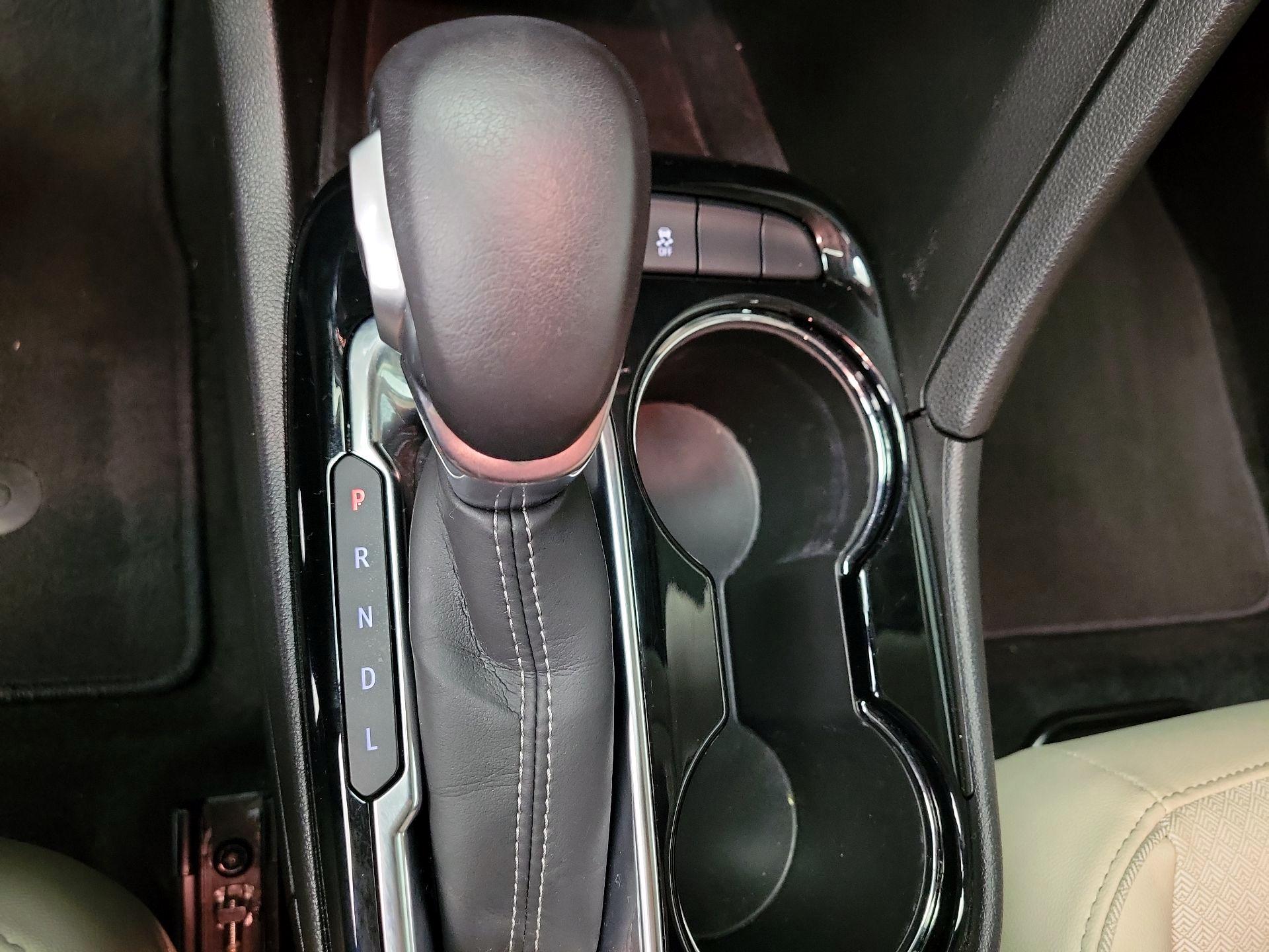 Thumbnail: 2021 Buick Encore GX - 17