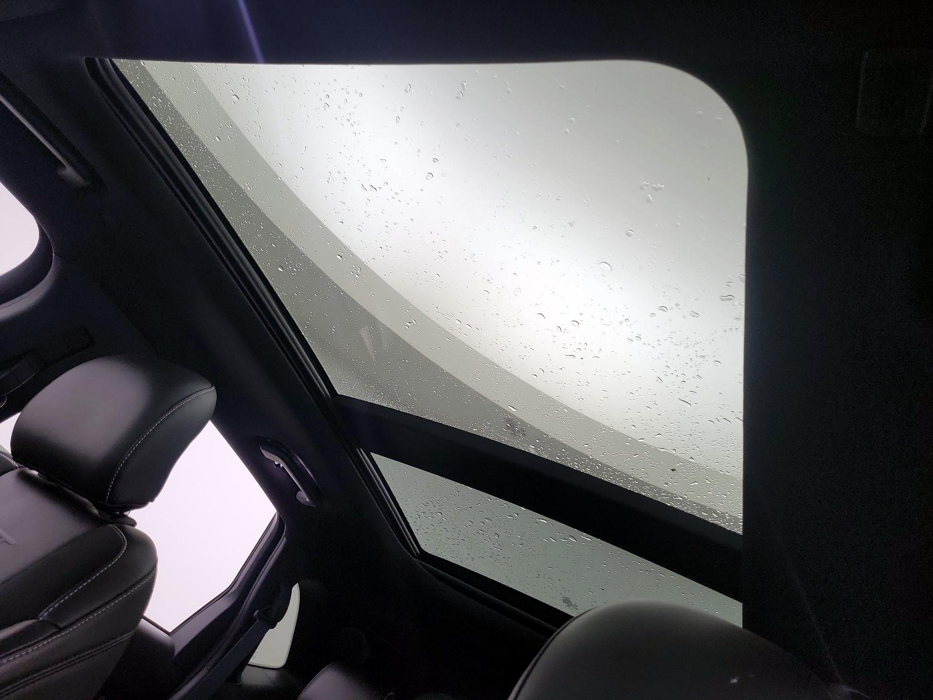 Thumbnail: 2019 Ford Edge - 20