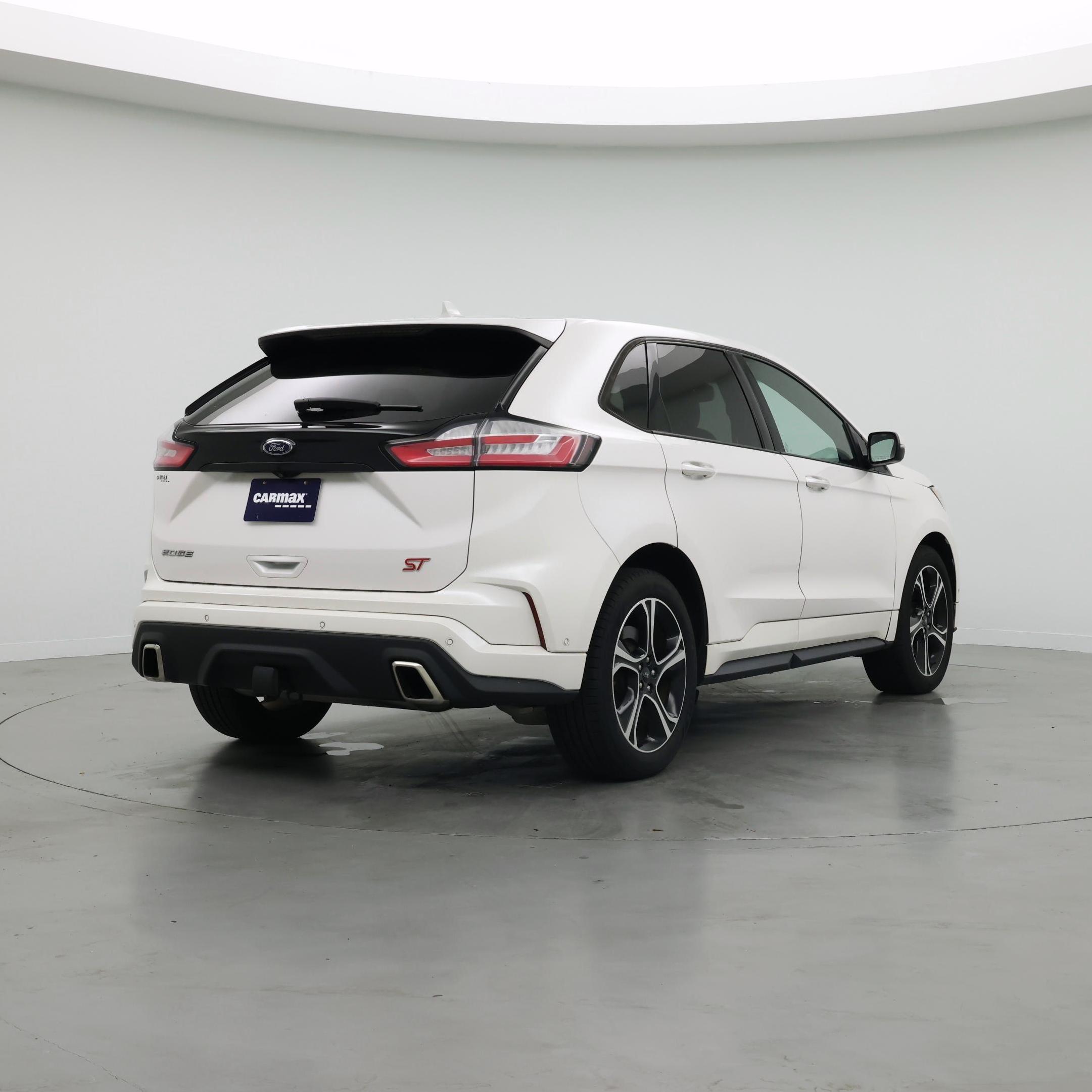 Thumbnail: 2019 Ford Edge - 8