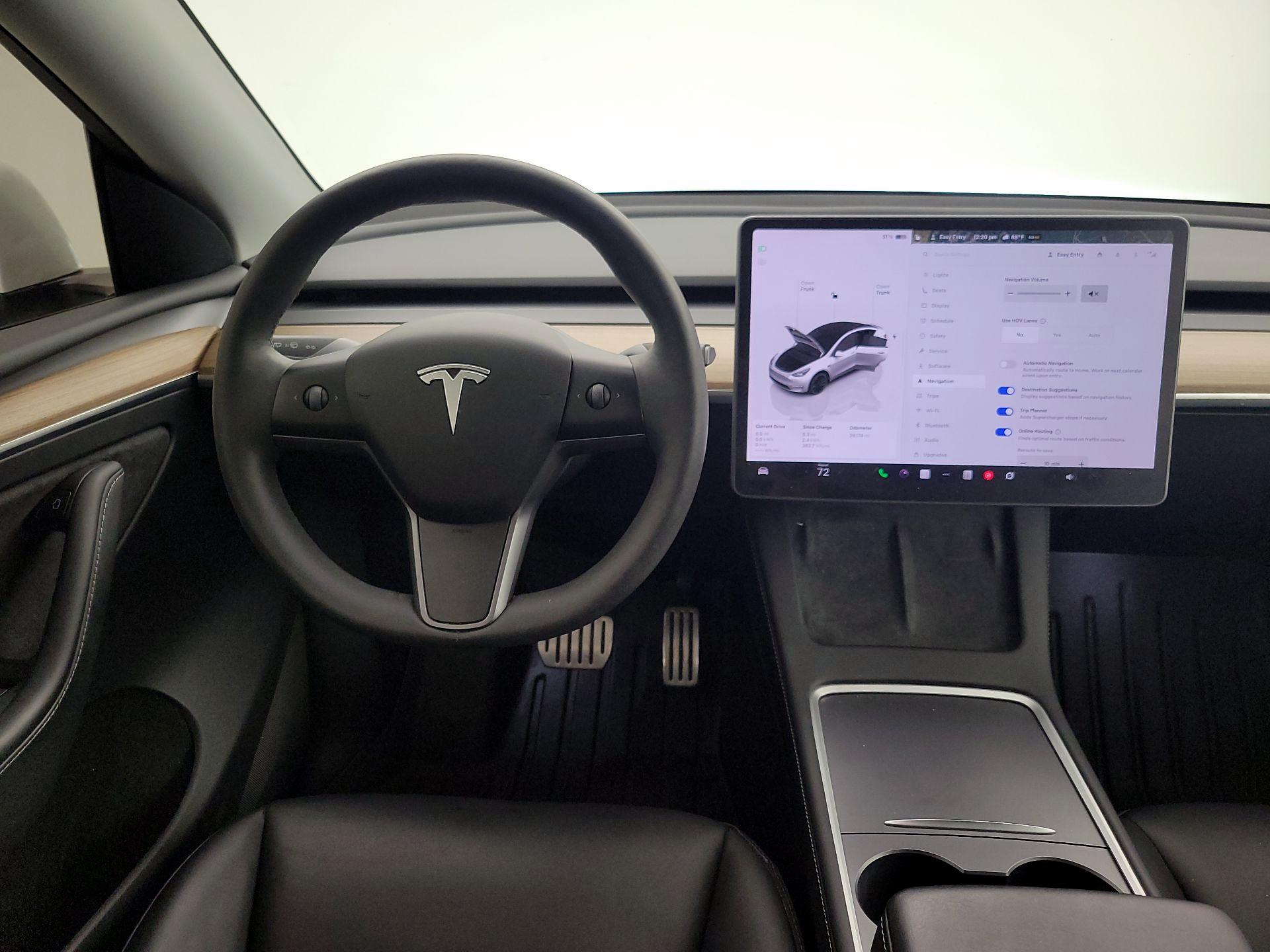 Thumbnail: 2023 Tesla Model Y - 10
