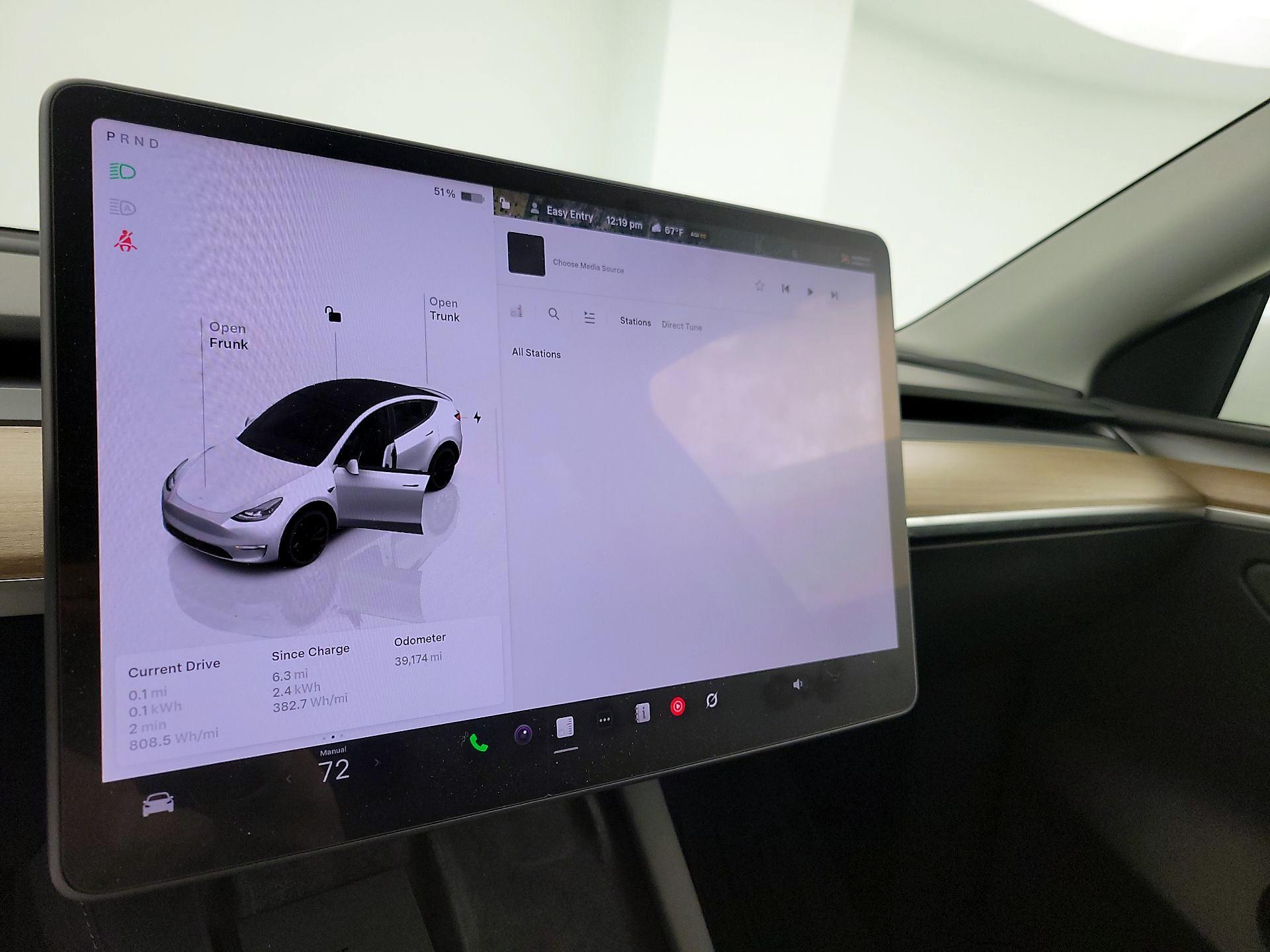 Thumbnail: 2023 Tesla Model Y - 15