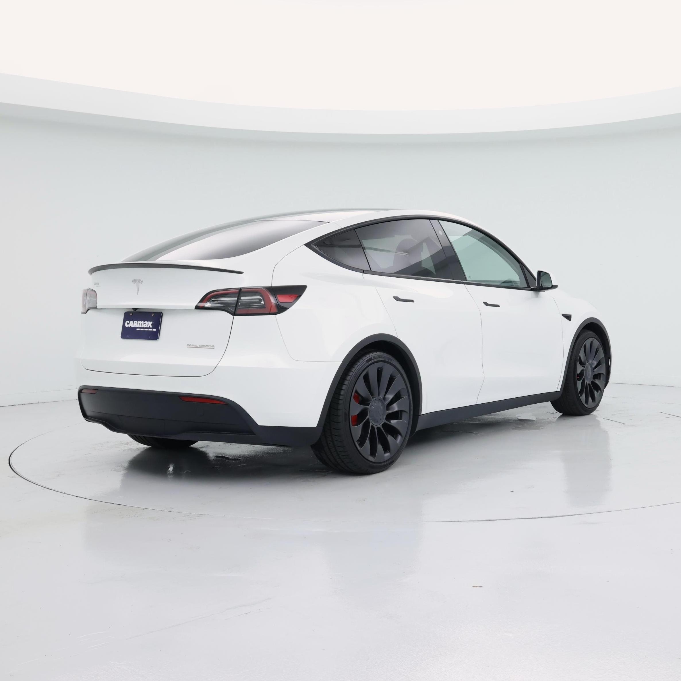 Thumbnail: 2023 Tesla Model Y - 8