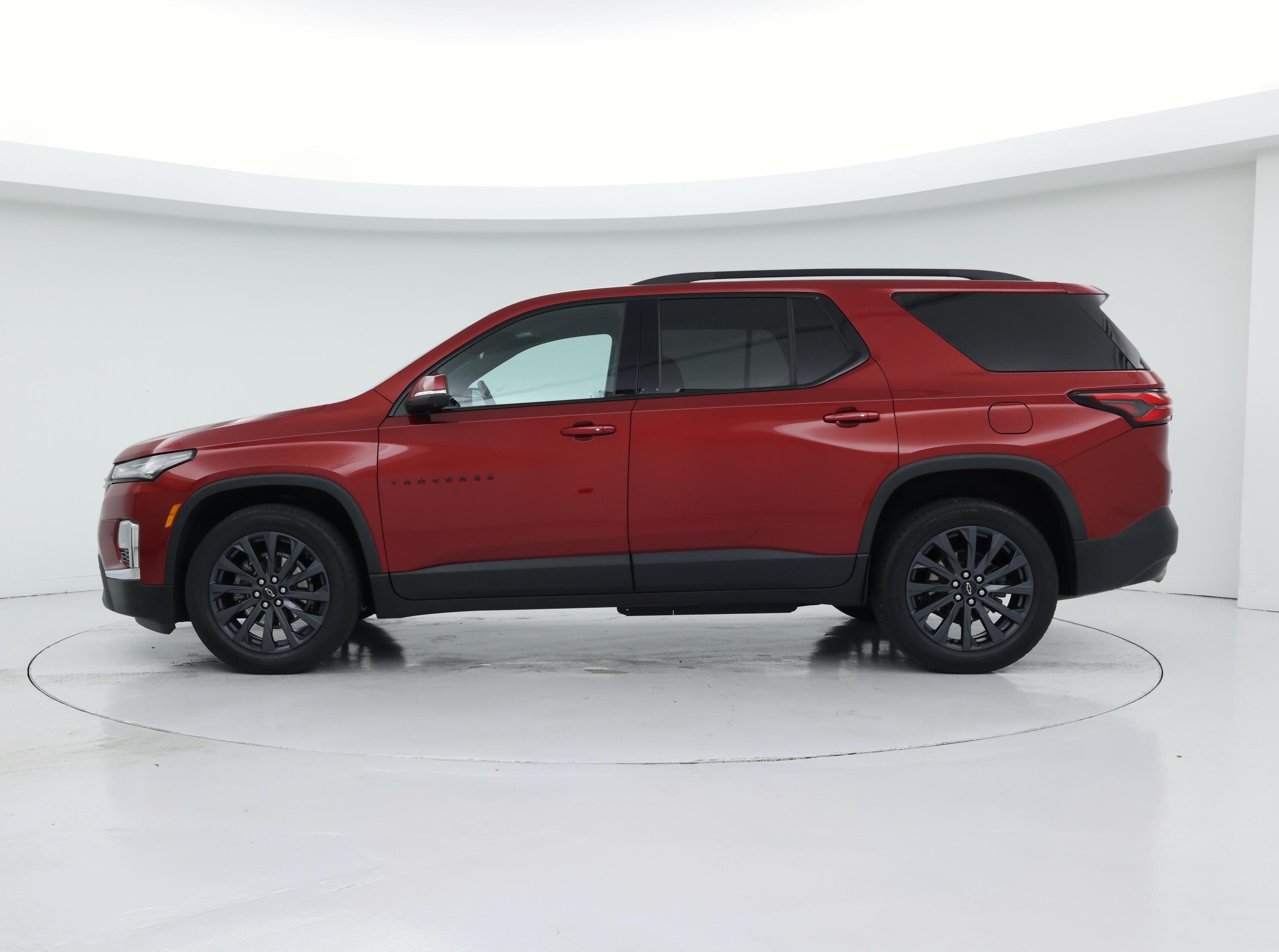 Thumbnail: 2022 Chevrolet Traverse - 3