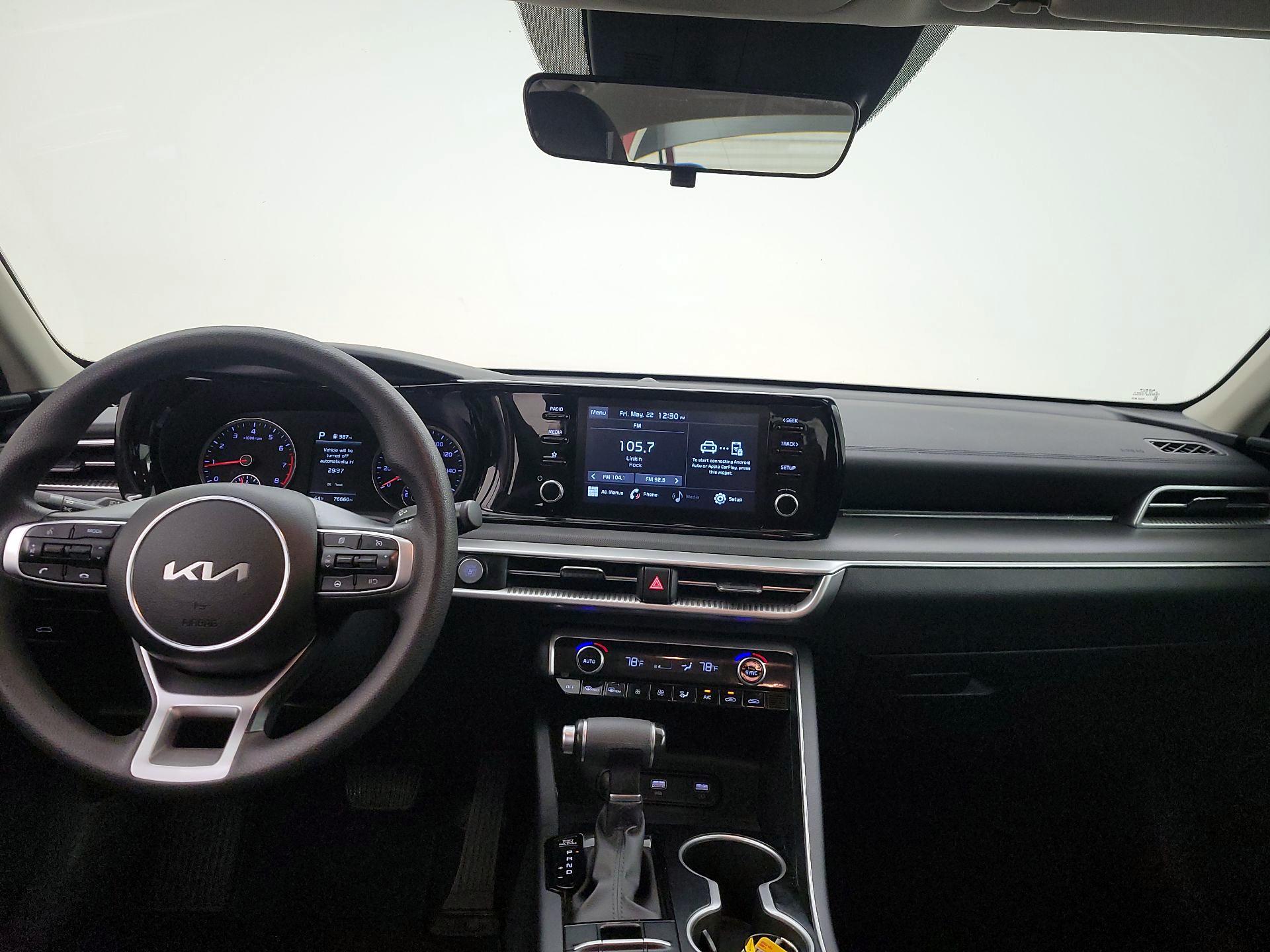 Thumbnail: 2022 Kia K5 - 9