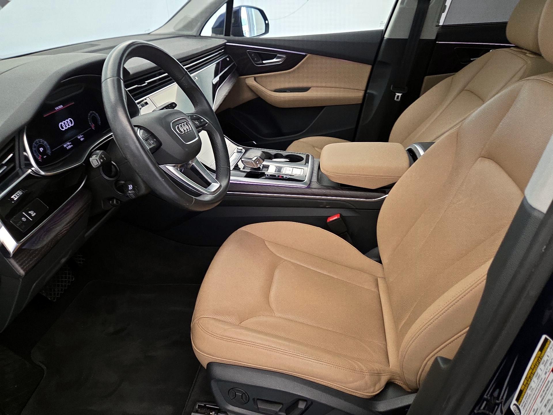 Thumbnail: 2021 Audi Q7 - 11
