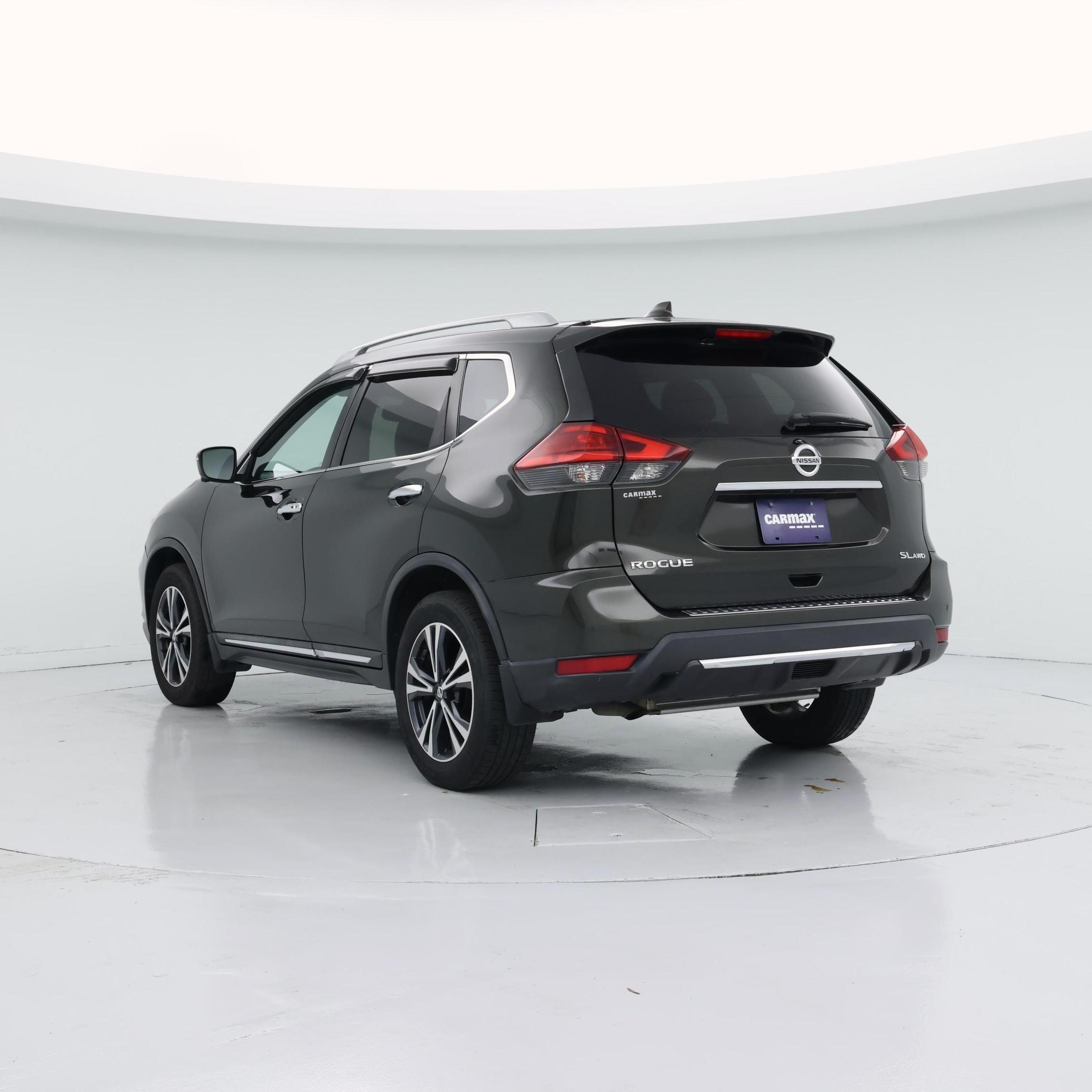 Thumbnail: 2017 Nissan Rogue - 2