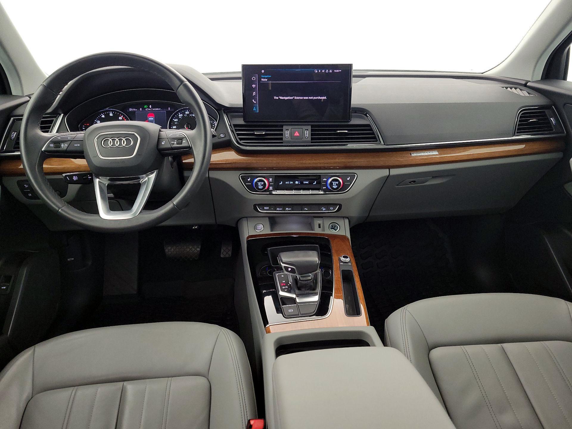 Thumbnail: 2023 Audi Q5 - 9