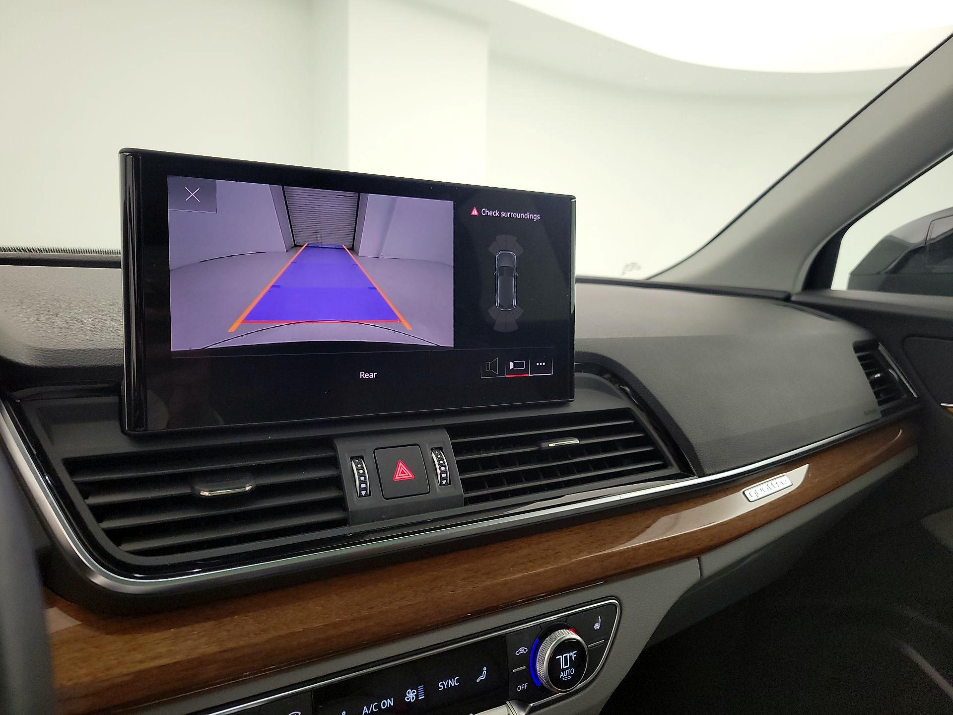 Thumbnail: 2023 Audi Q5 - 14