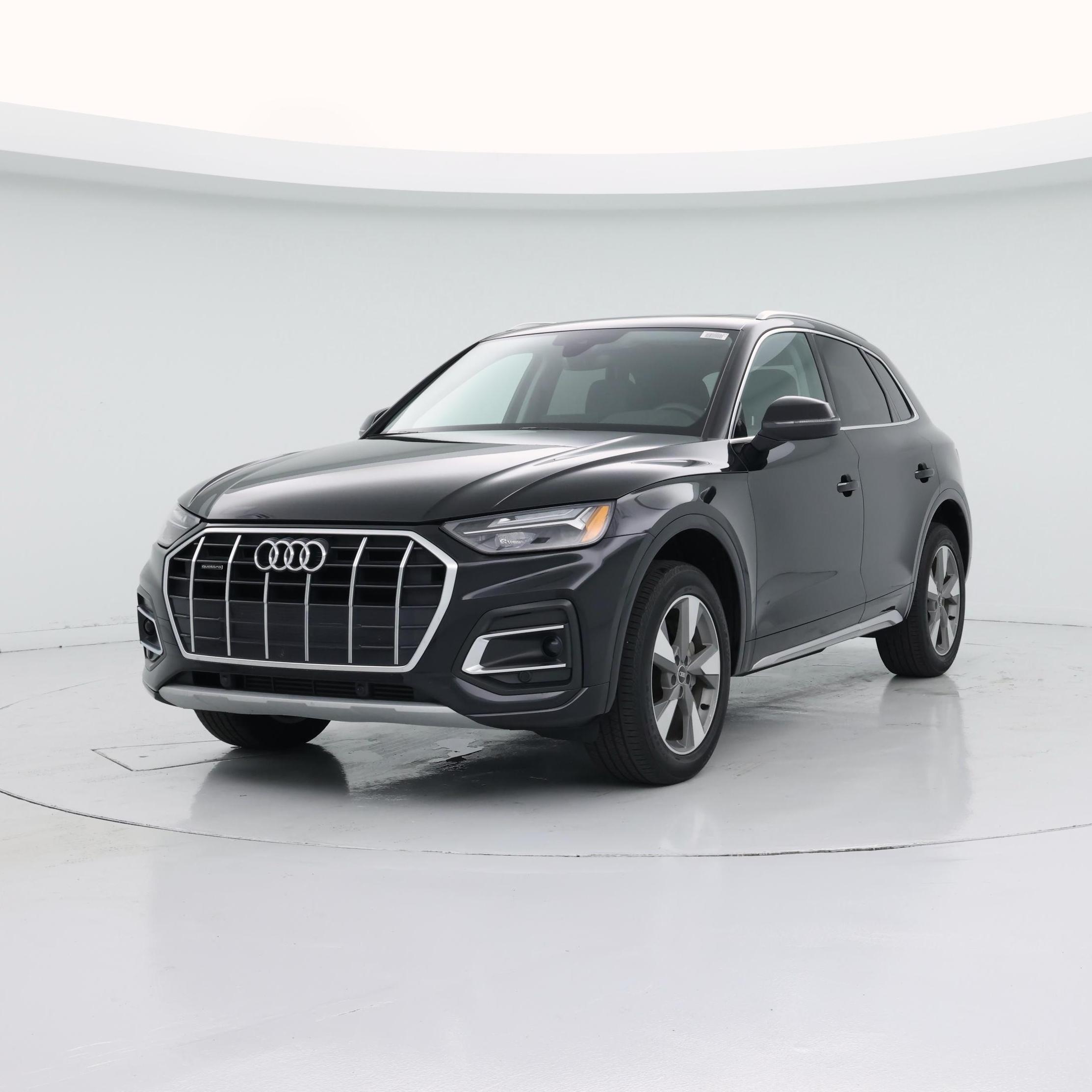 Thumbnail: 2023 Audi Q5 - 4
