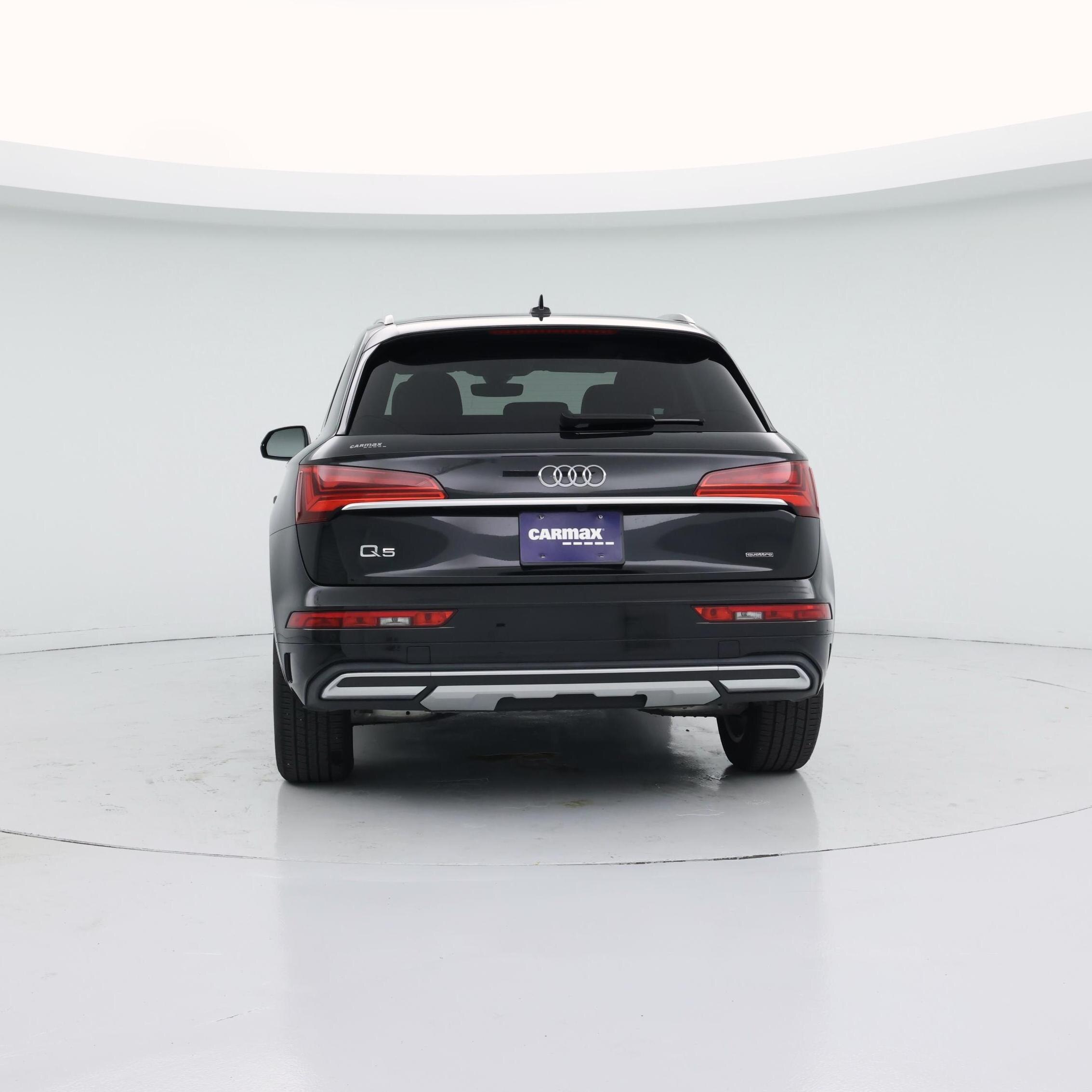 Thumbnail: 2023 Audi Q5 - 6