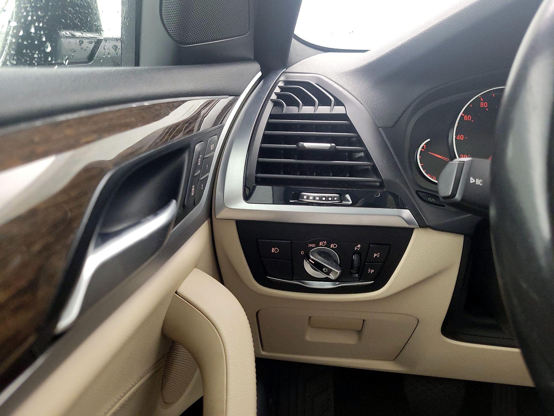 Thumbnail: 2019 BMW X3 - 13
