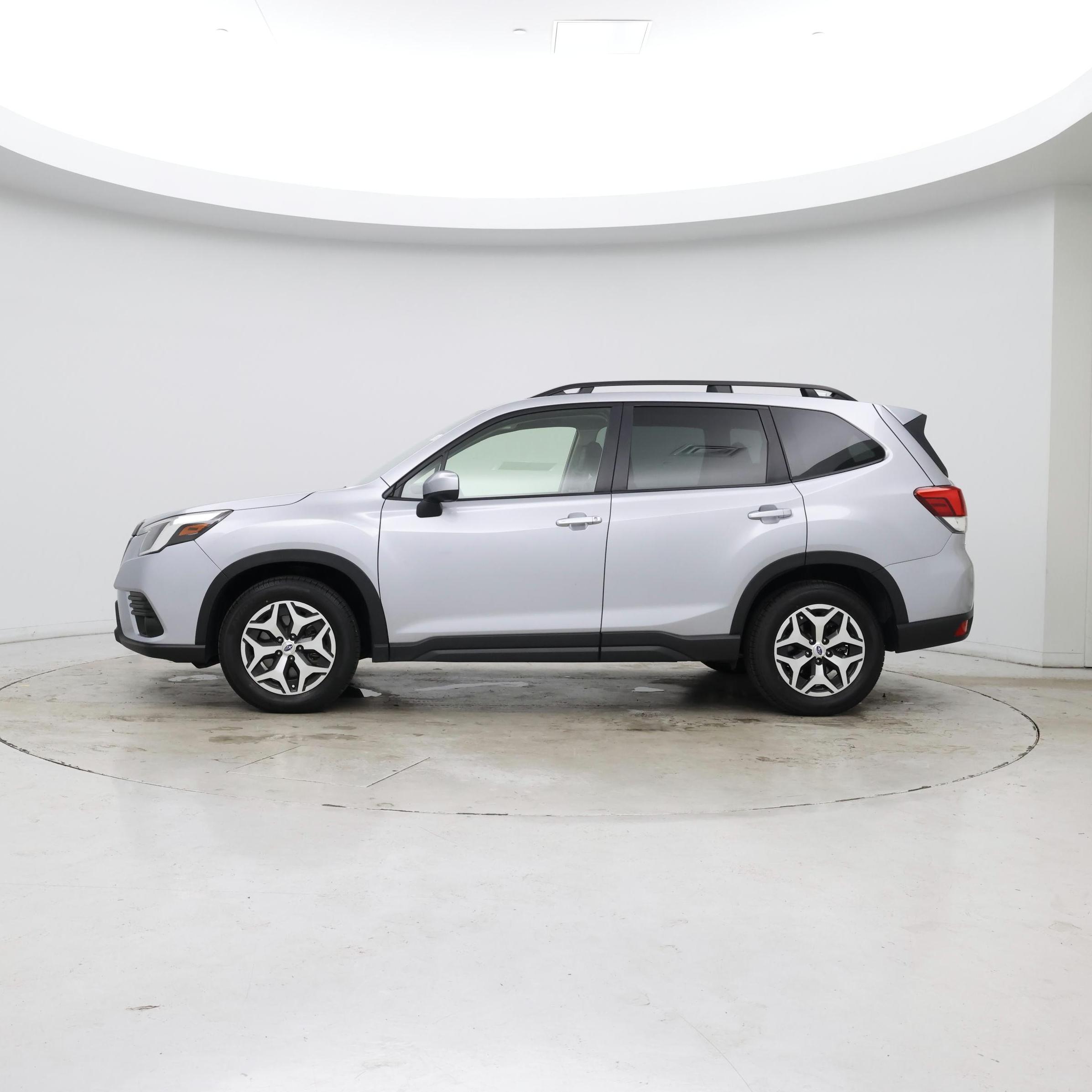 Thumbnail: 2023 Subaru Forester - 3
