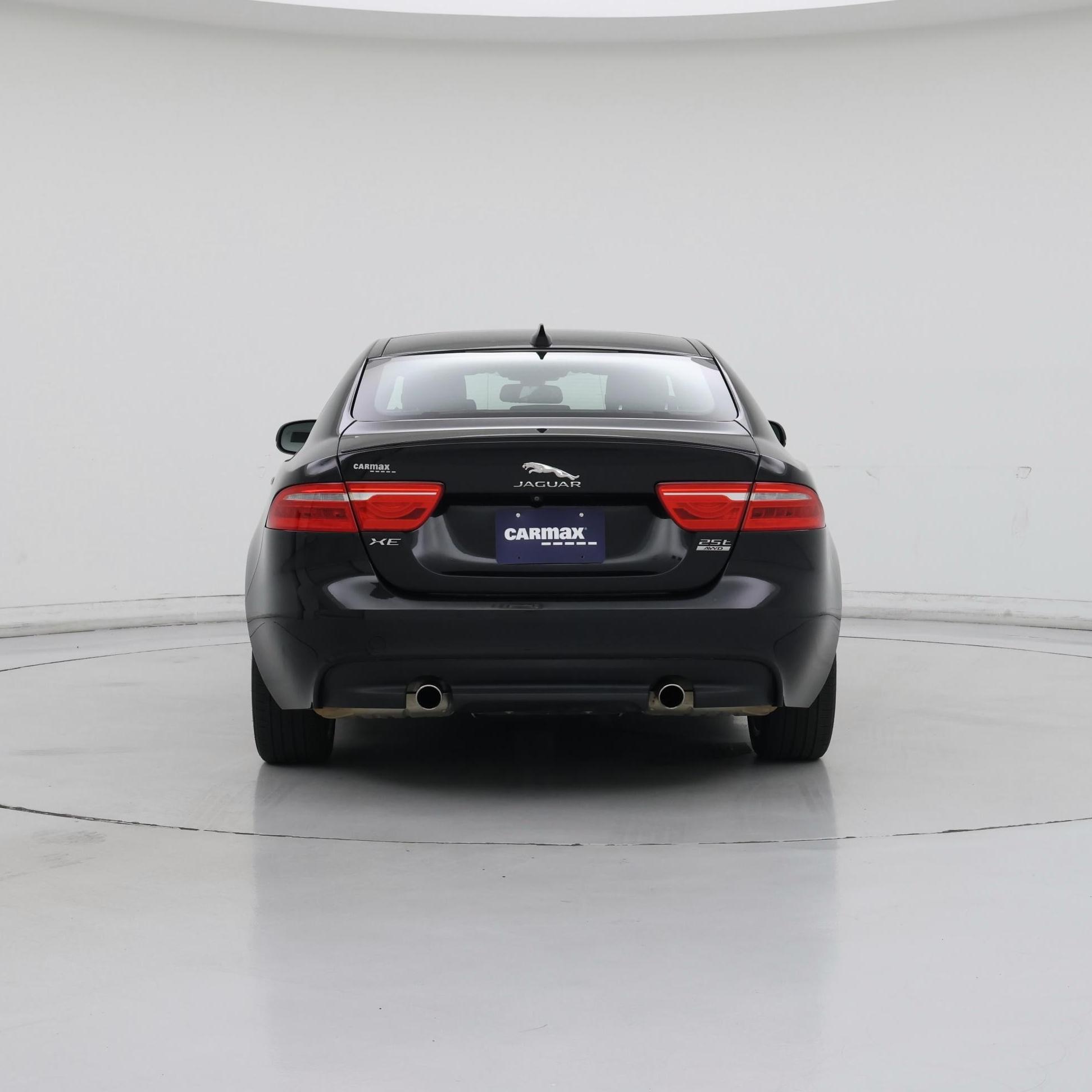 Thumbnail: 2018 Jaguar XE - 6