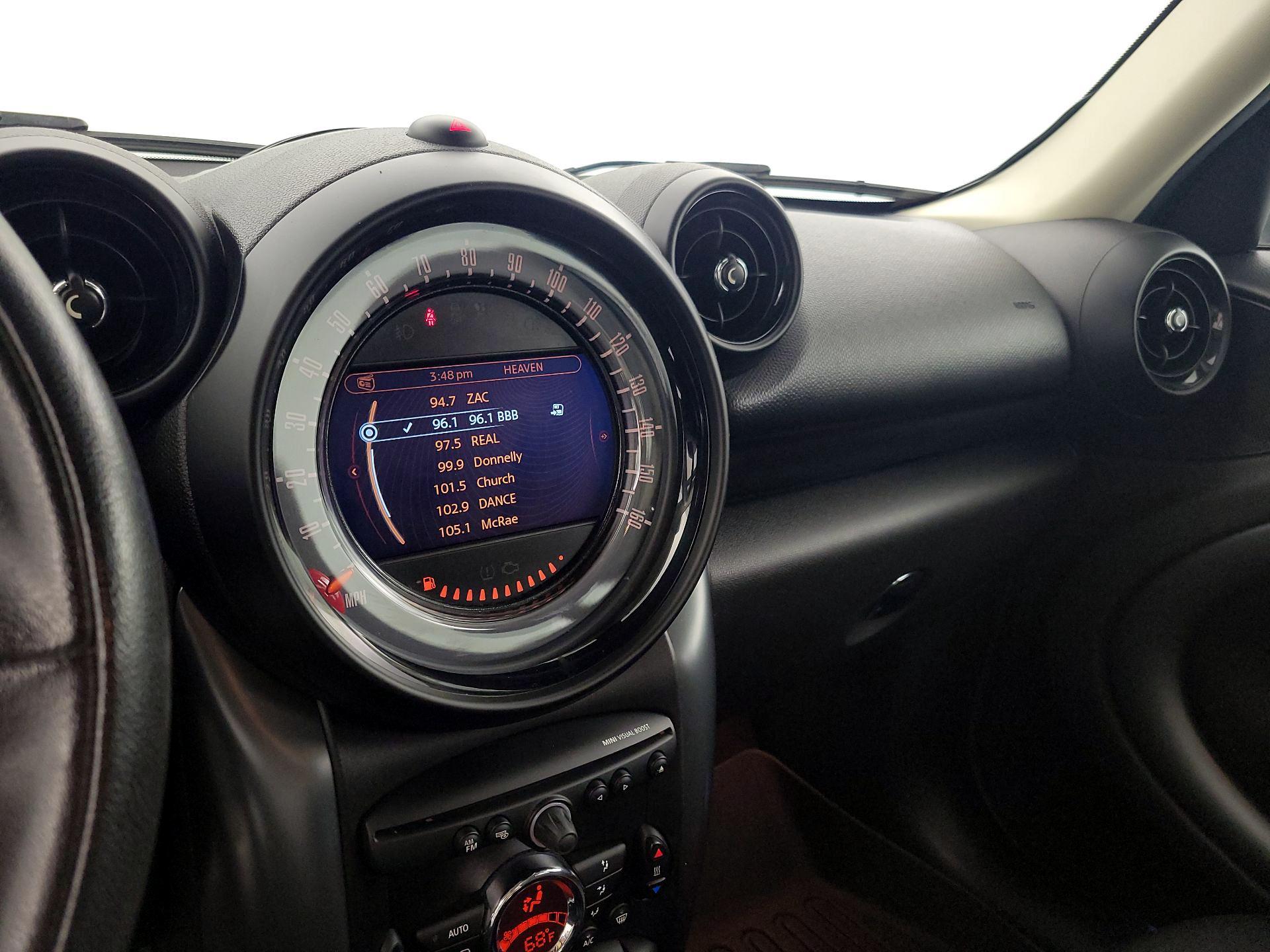 Thumbnail: 2016 MINI Cooper Countryman - 13