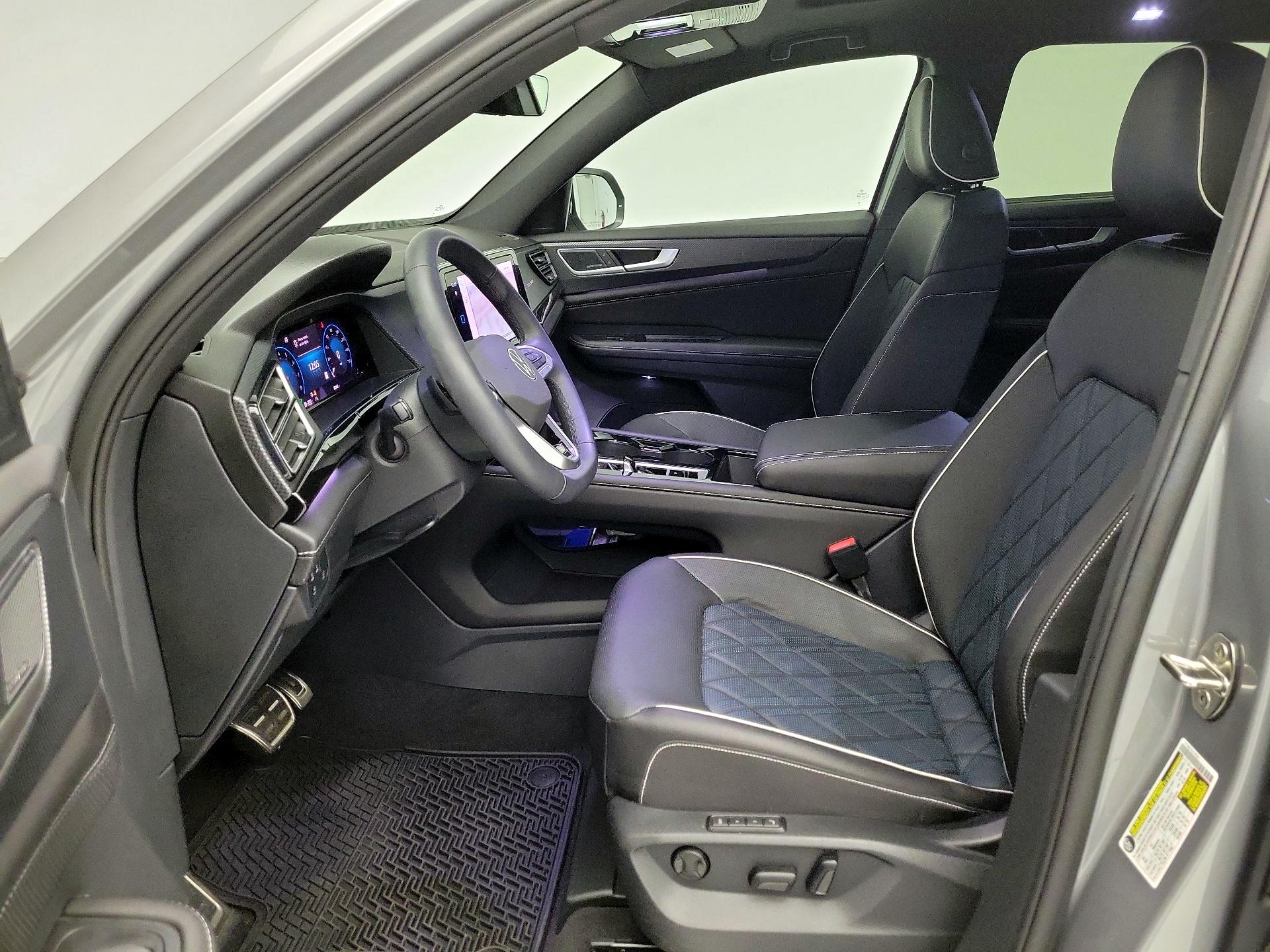 Thumbnail: 2025 Volkswagen Atlas - 11