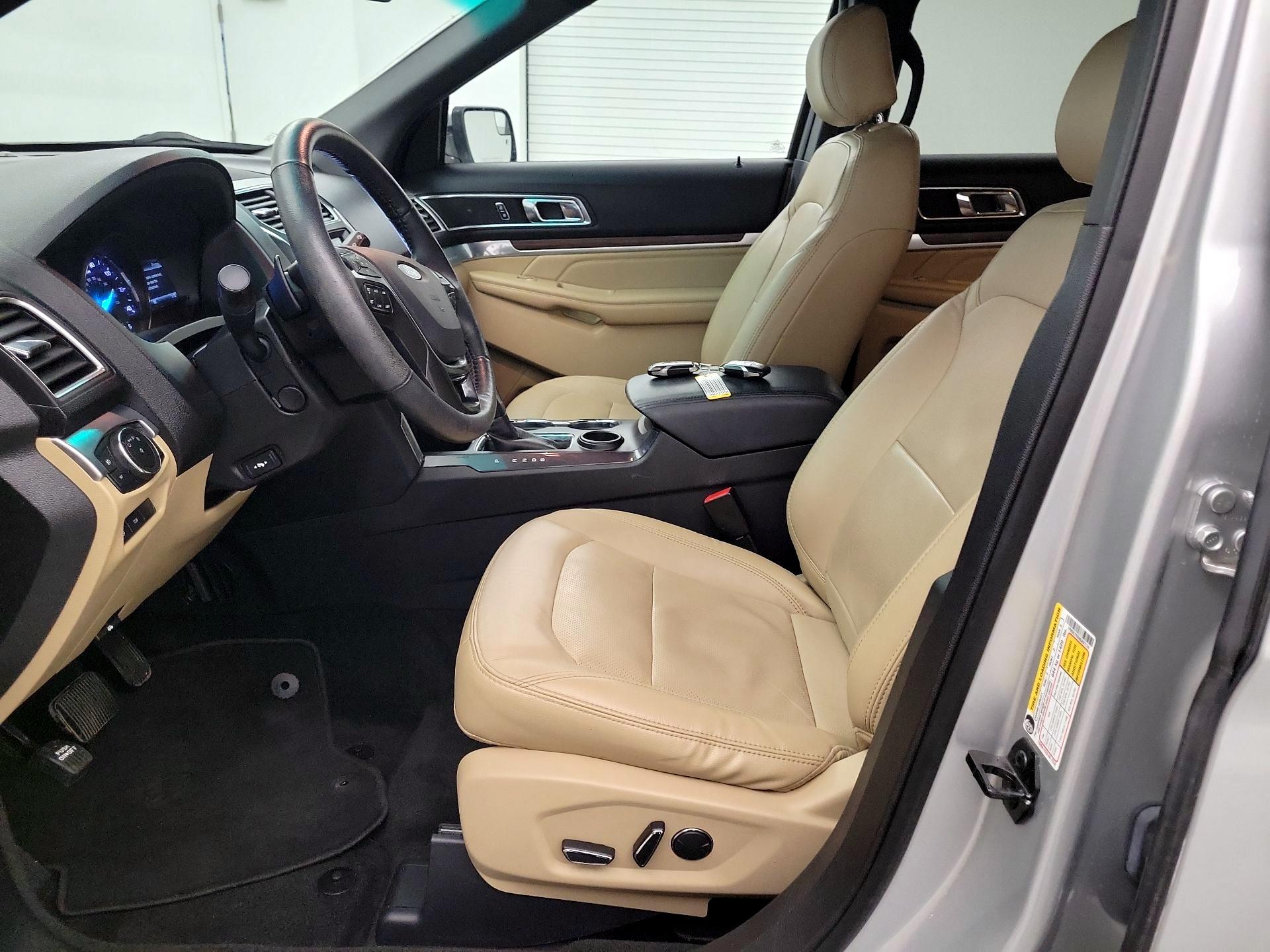 Thumbnail: 2017 Ford Explorer - 11