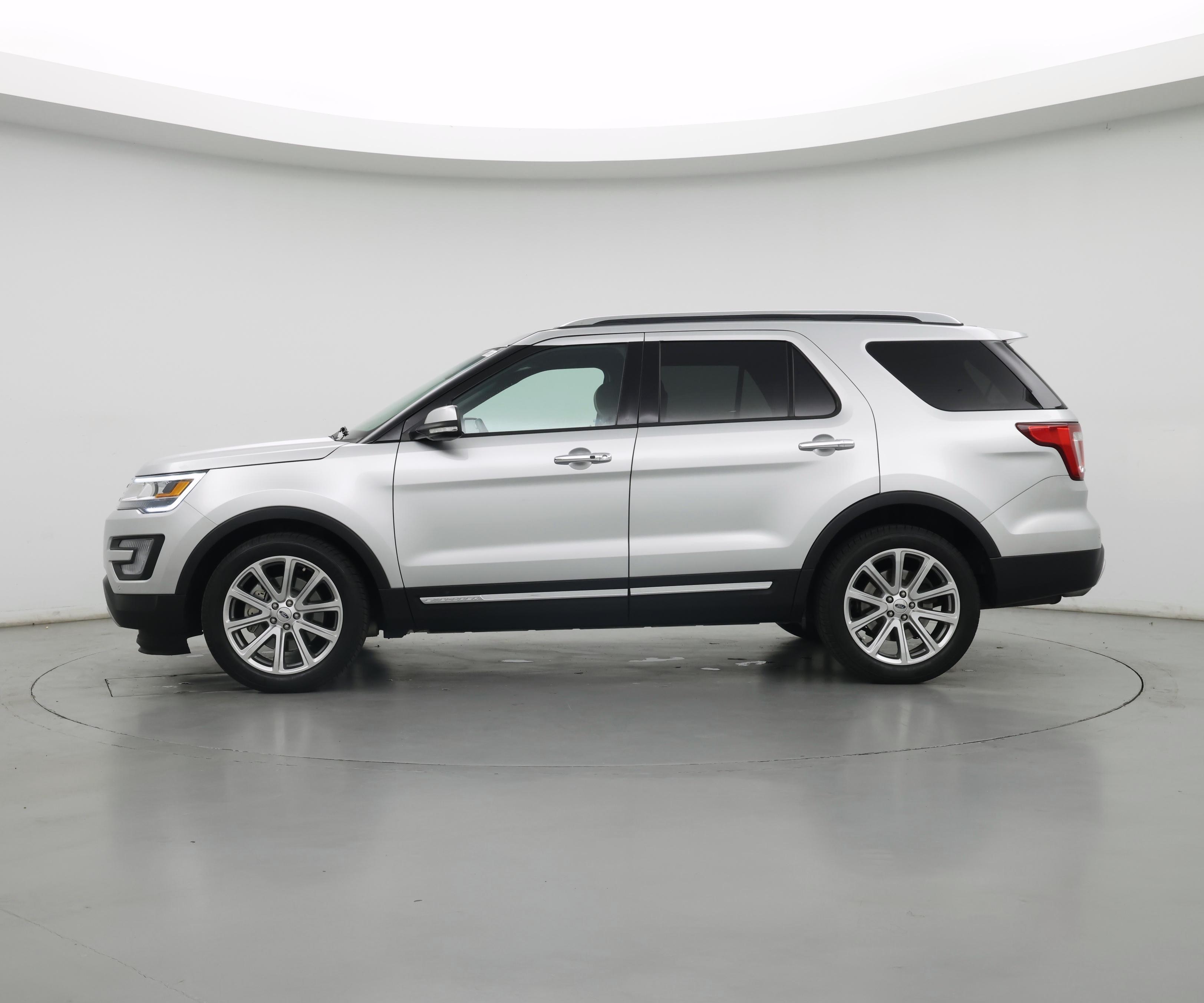 Thumbnail: 2017 Ford Explorer - 3