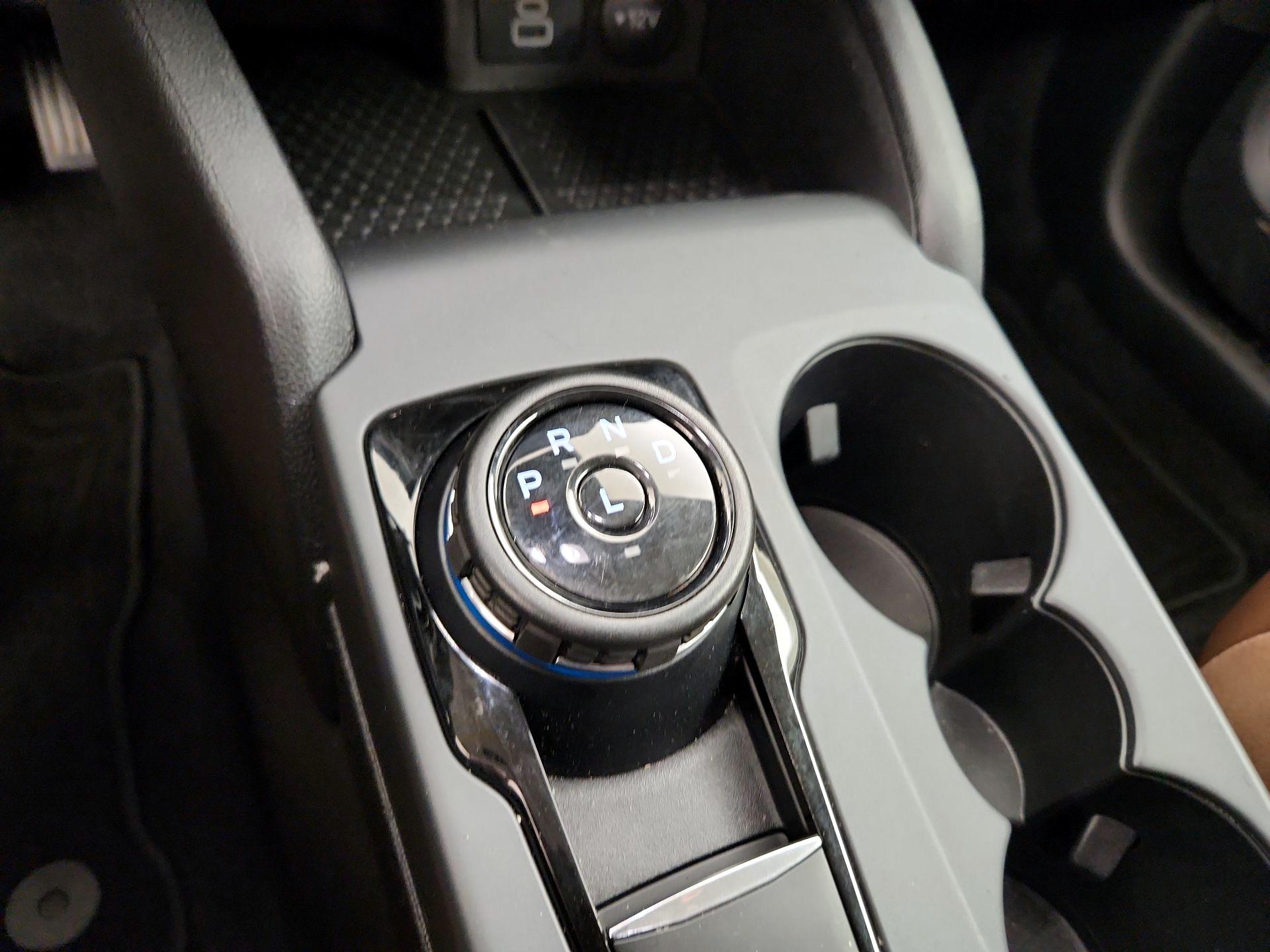 Thumbnail: 2023 Ford Bronco Sport - 17