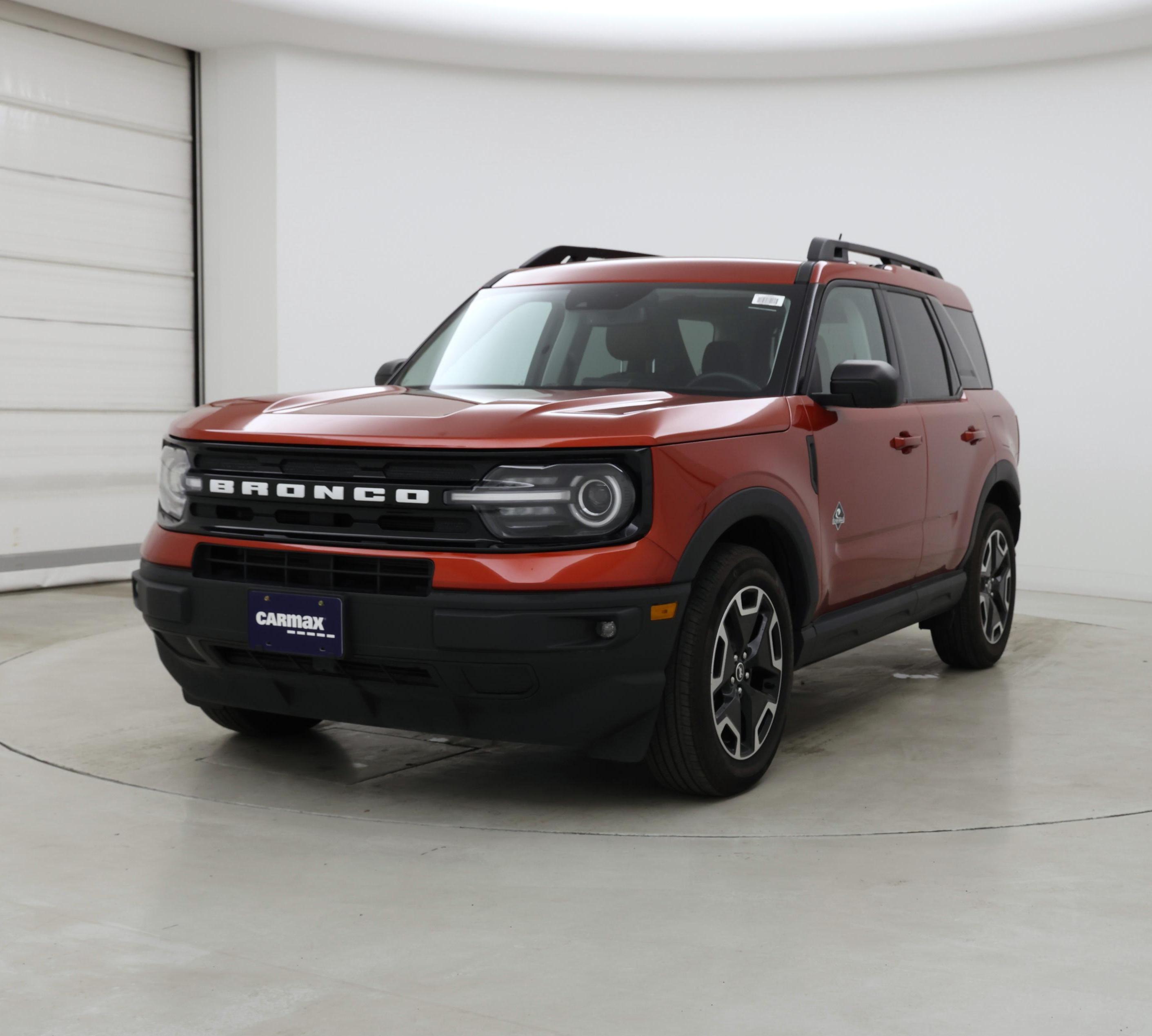 Thumbnail: 2023 Ford Bronco Sport - 4