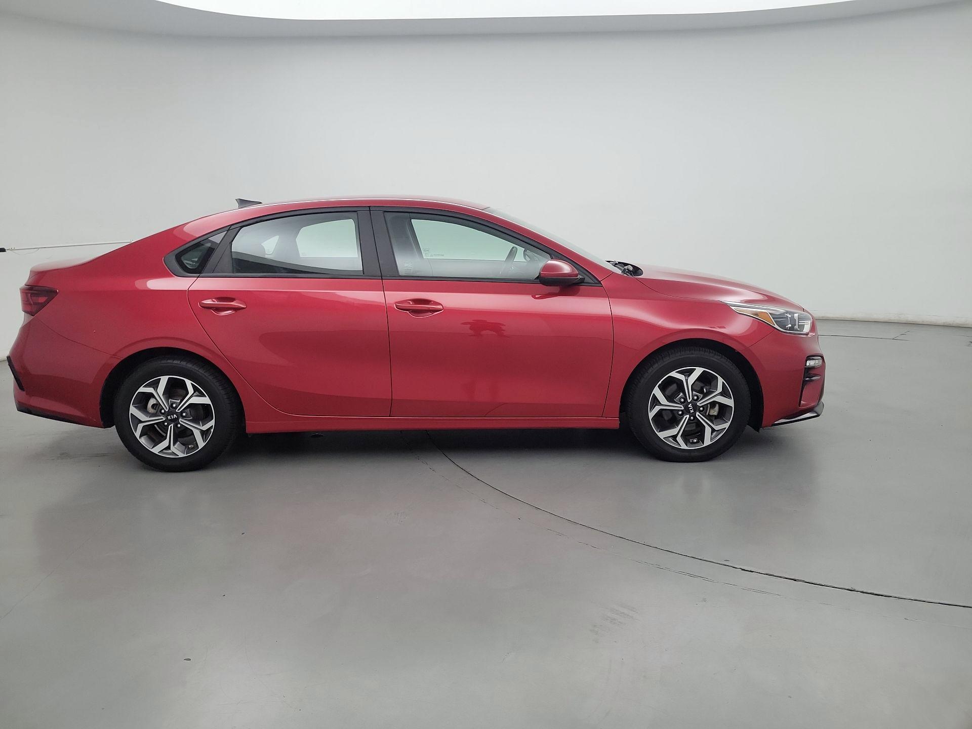 Thumbnail: 2020 Kia Forte - 4