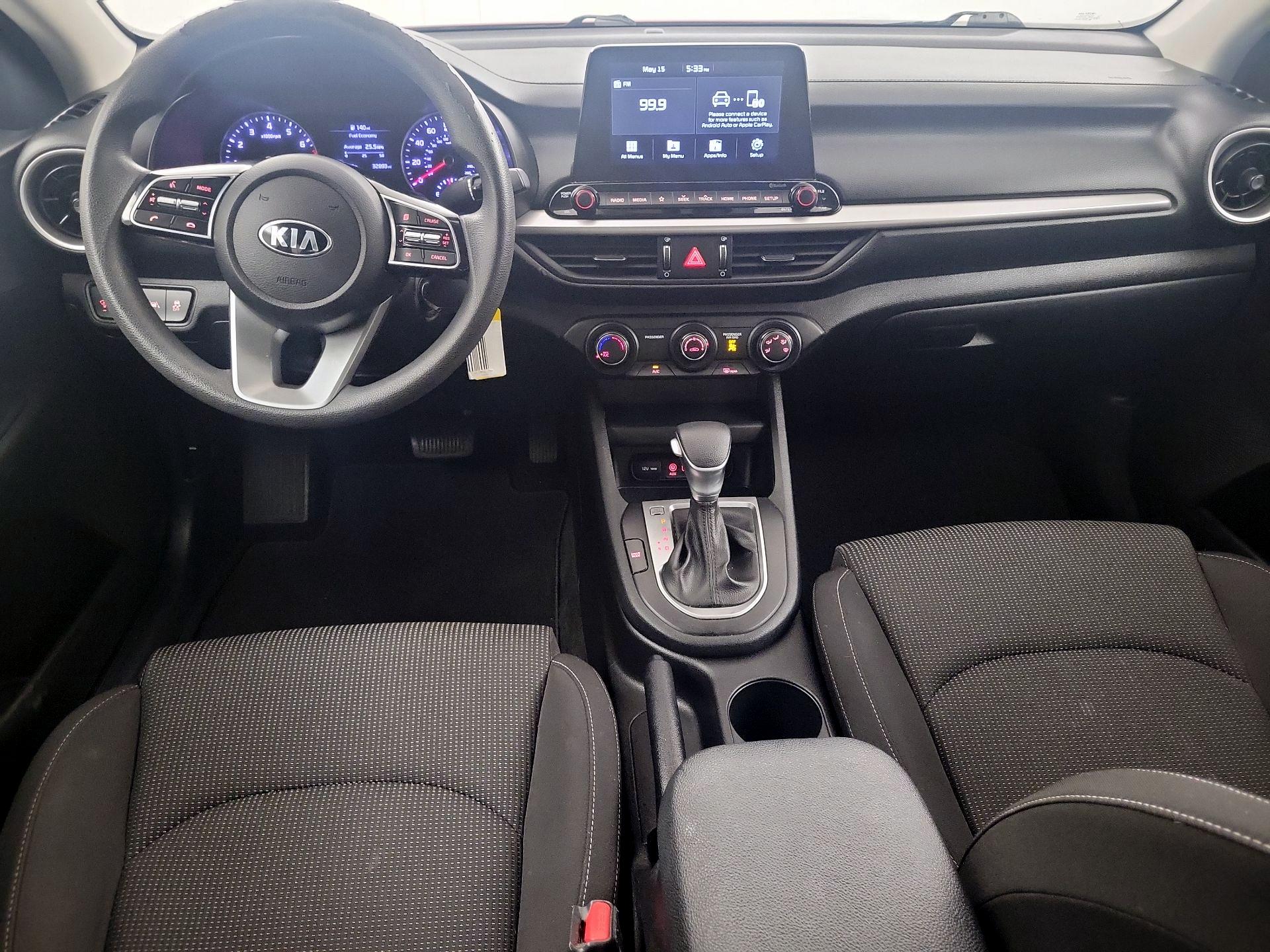 Thumbnail: 2020 Kia Forte - 8