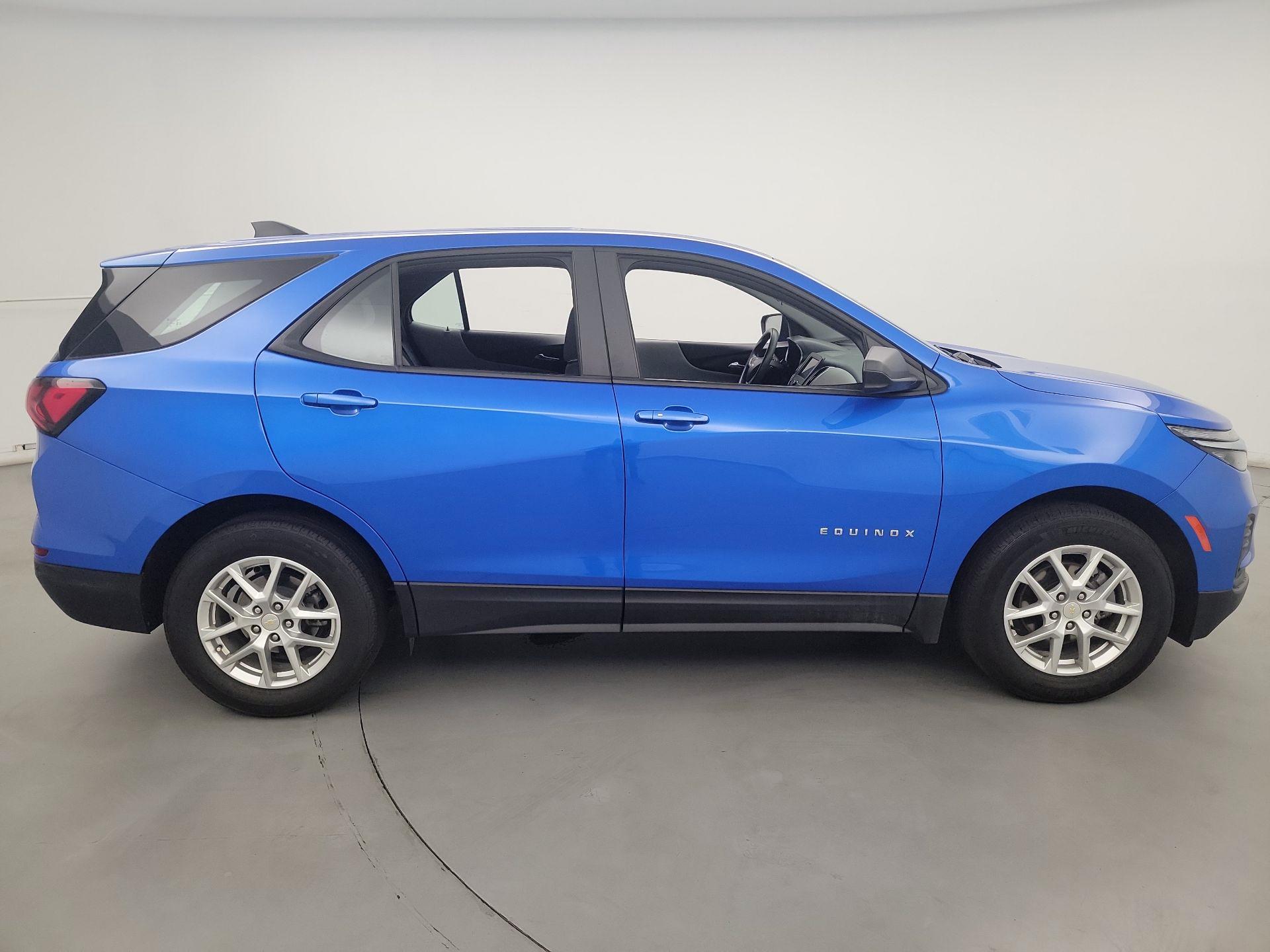 Thumbnail: 2024 Chevrolet Equinox - 4