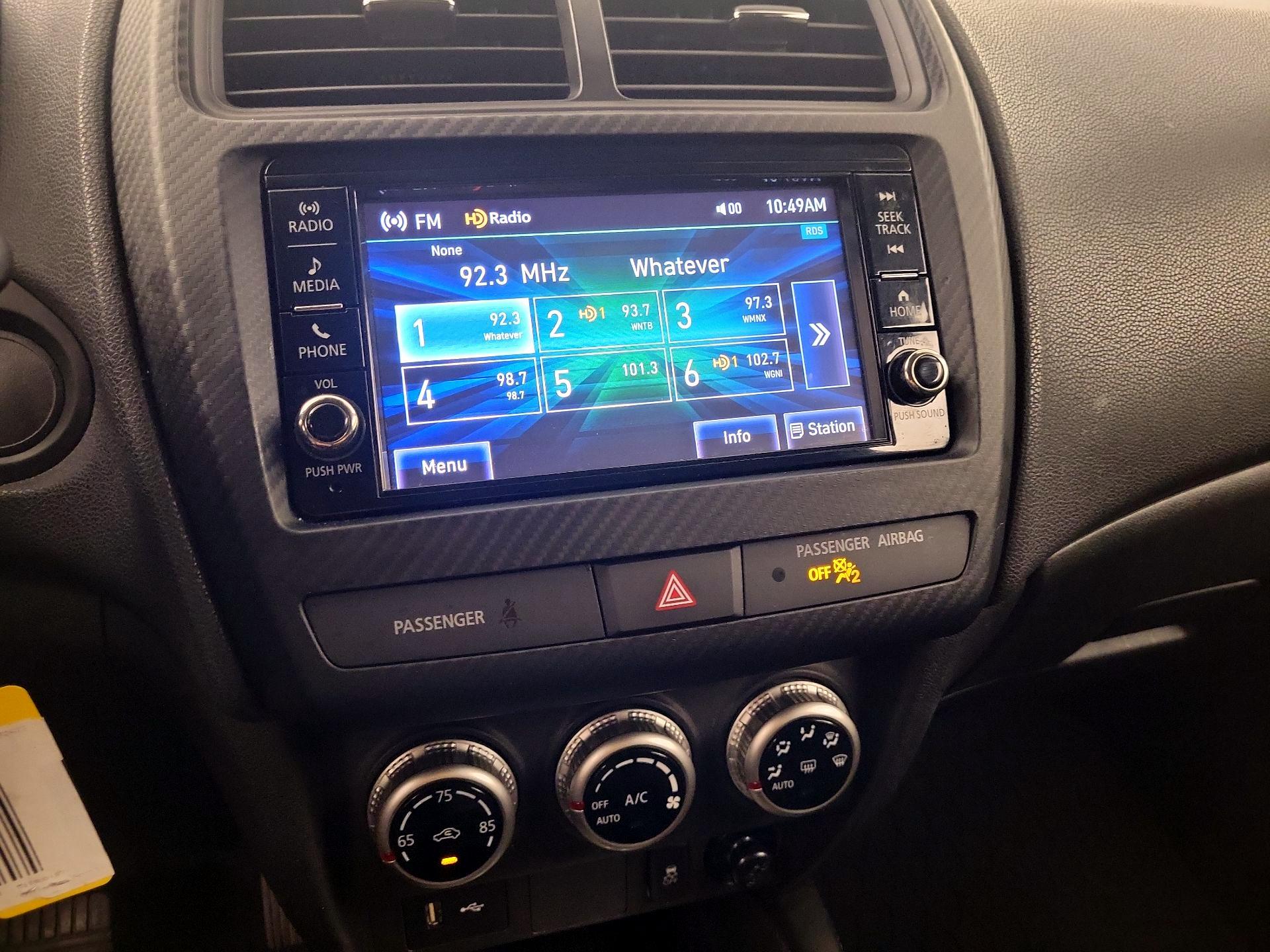 Thumbnail: 2023 Mitsubishi Outlander Sport - 12