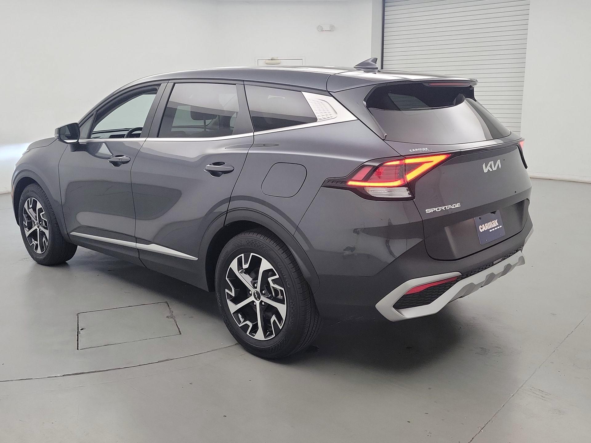 Thumbnail: 2023 Kia Sportage - 7