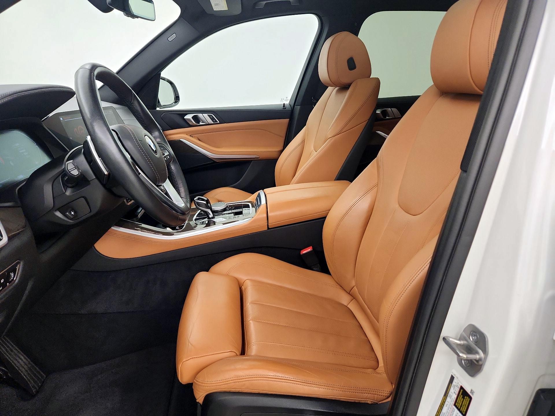 Thumbnail: 2022 BMW X5 - 11
