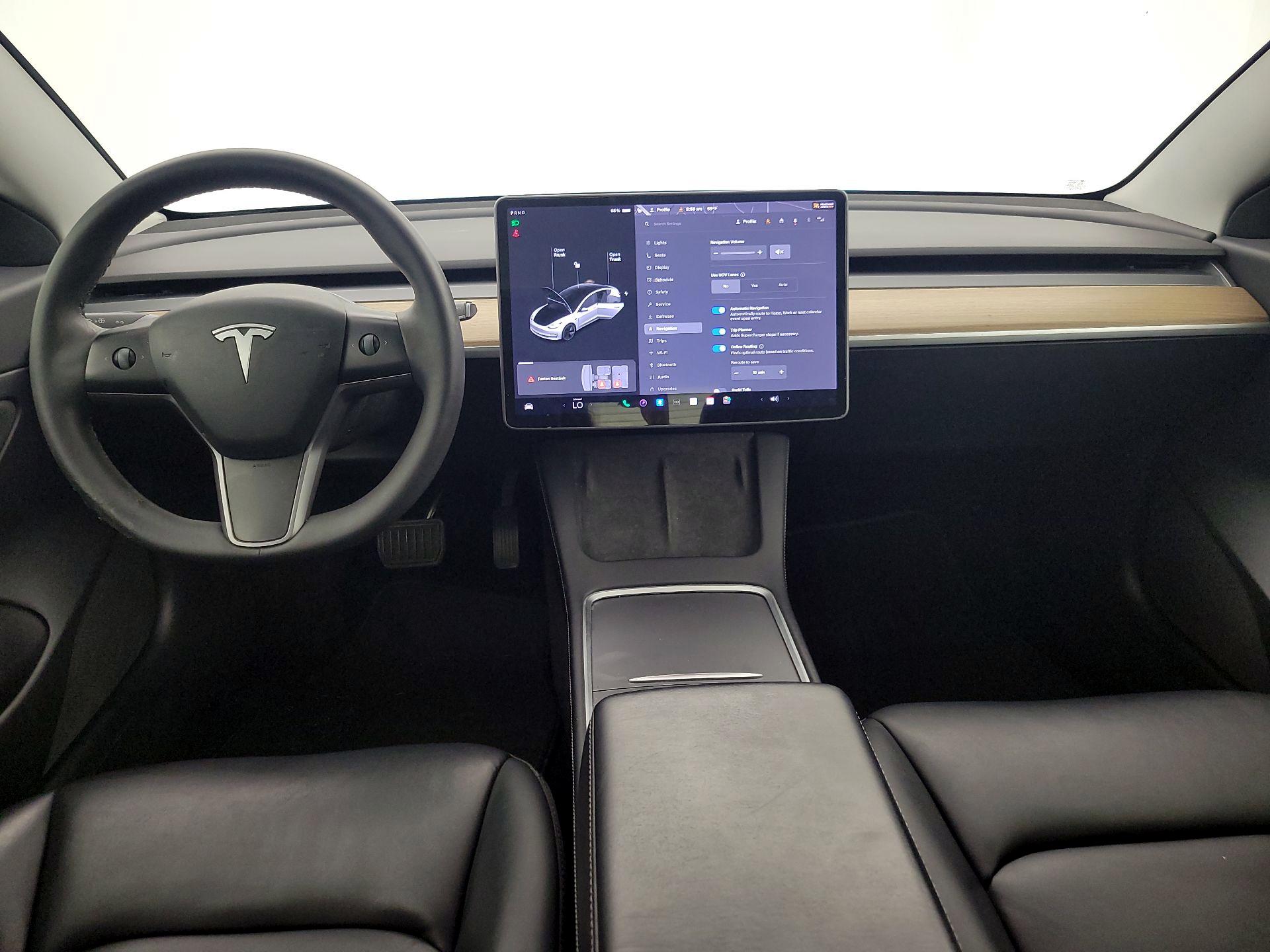 Thumbnail: 2021 Tesla Model 3 - 9