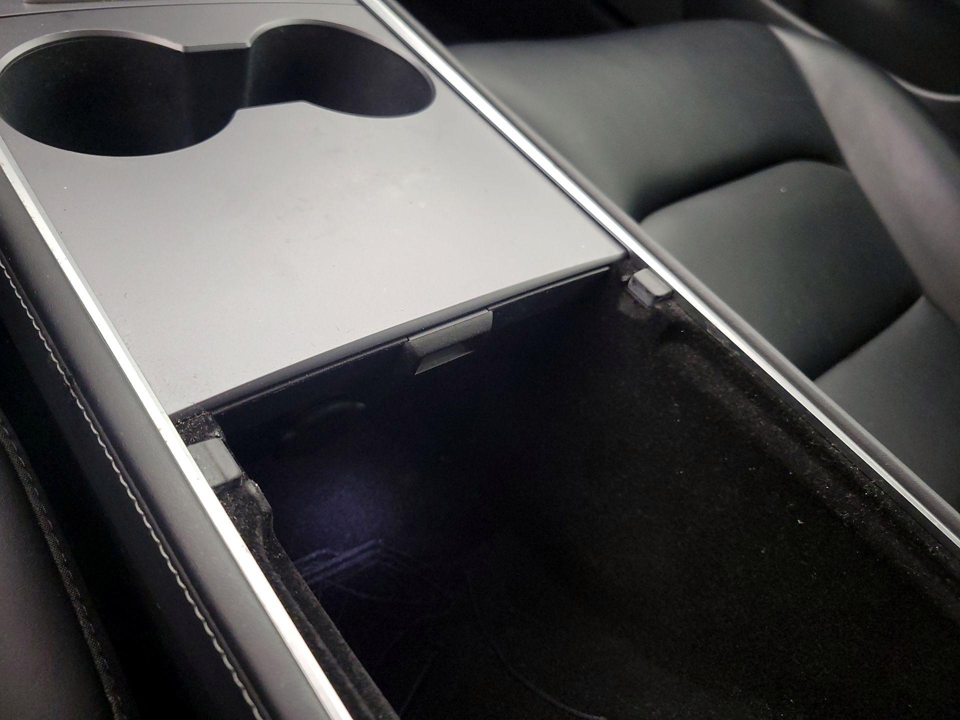 Thumbnail: 2021 Tesla Model 3 - 18