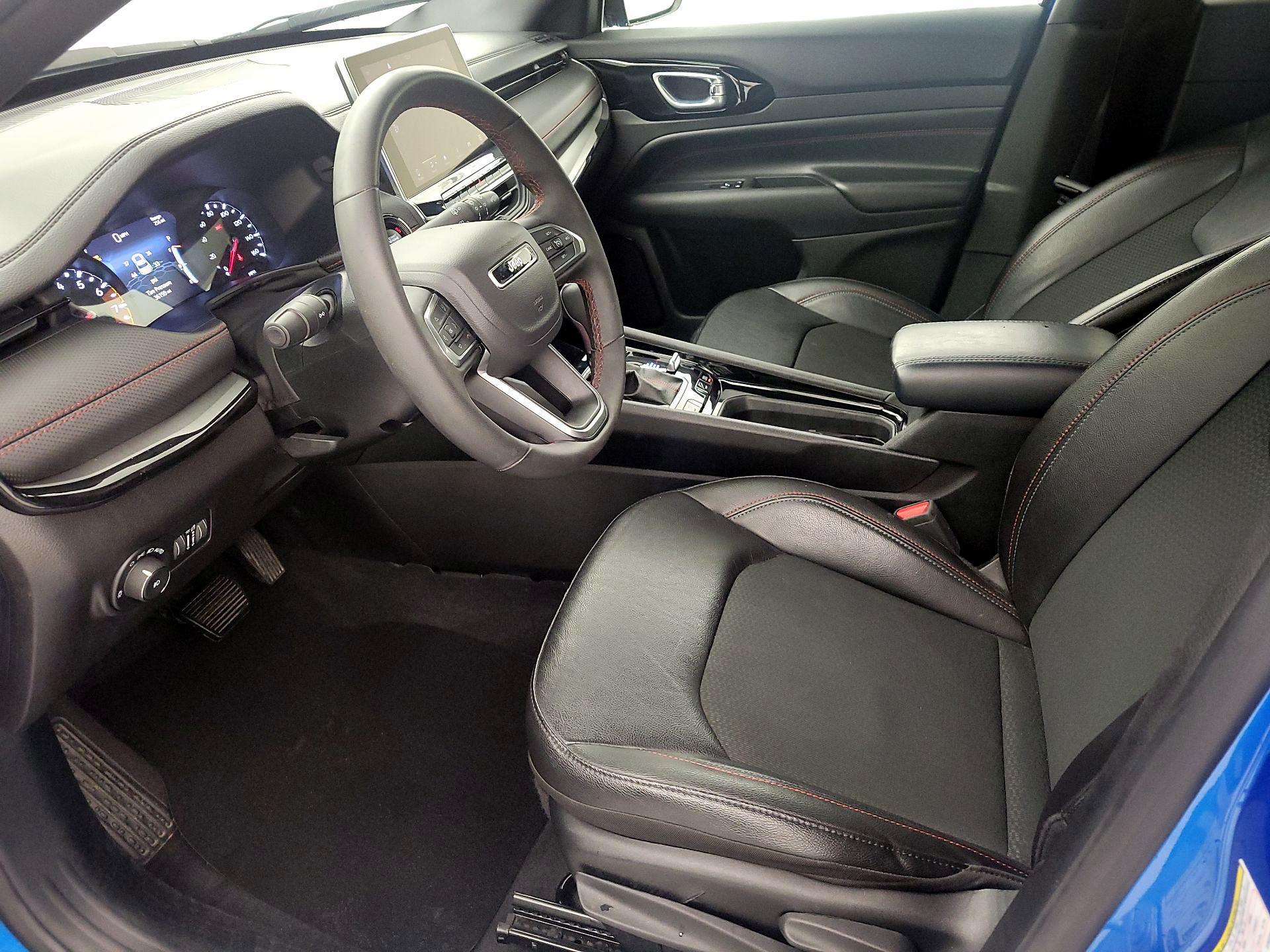 Thumbnail: 2025 Jeep Compass - 11