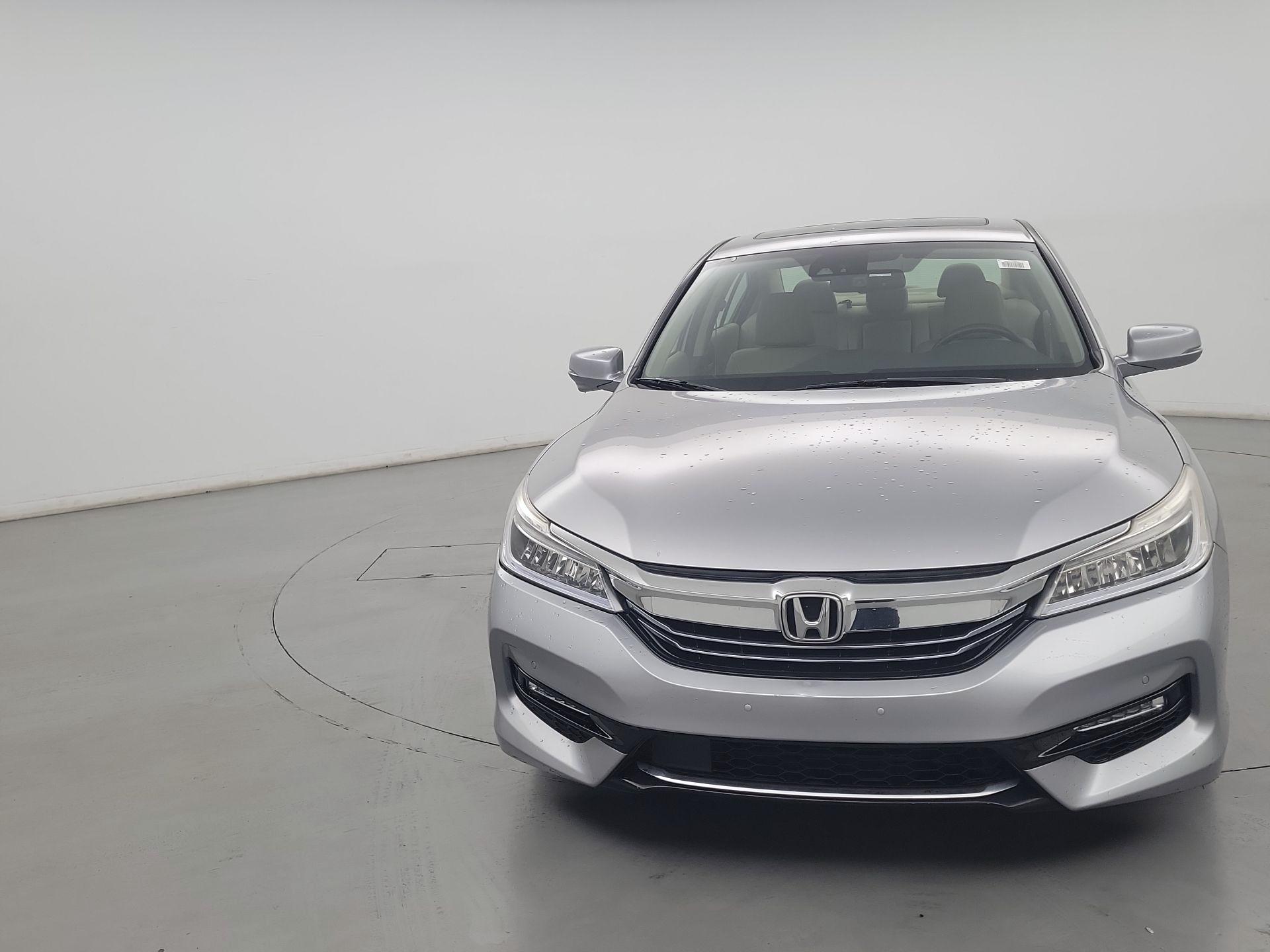 Thumbnail: 2017 Honda Accord - 2