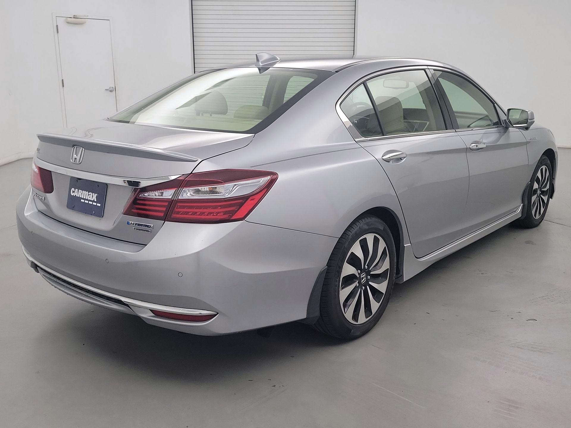 Thumbnail: 2017 Honda Accord - 5