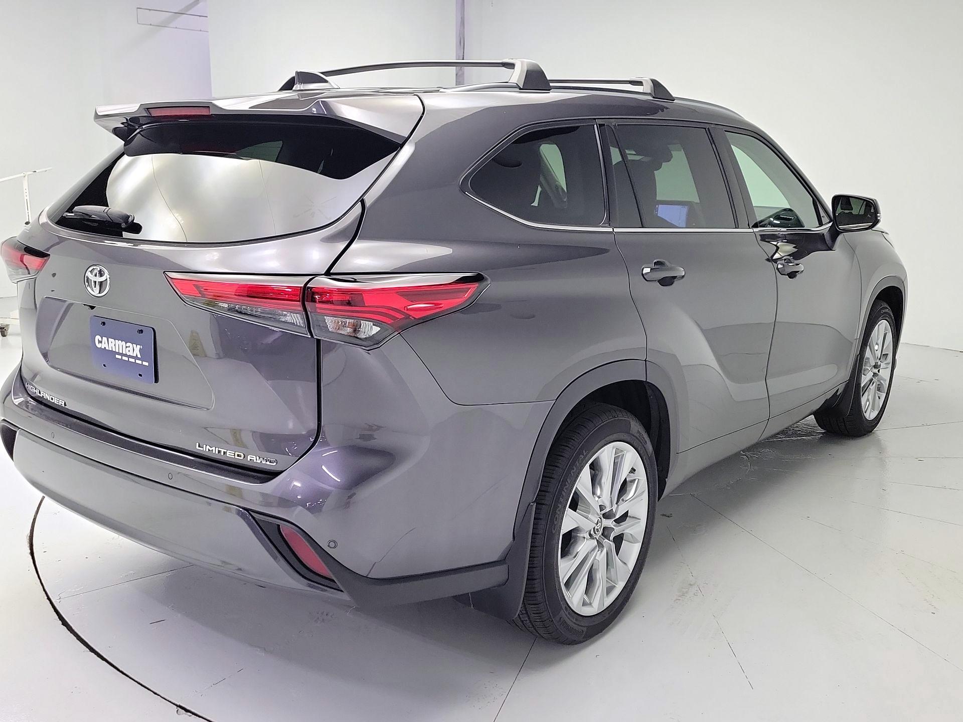 Thumbnail: 2021 Toyota Highlander - 5