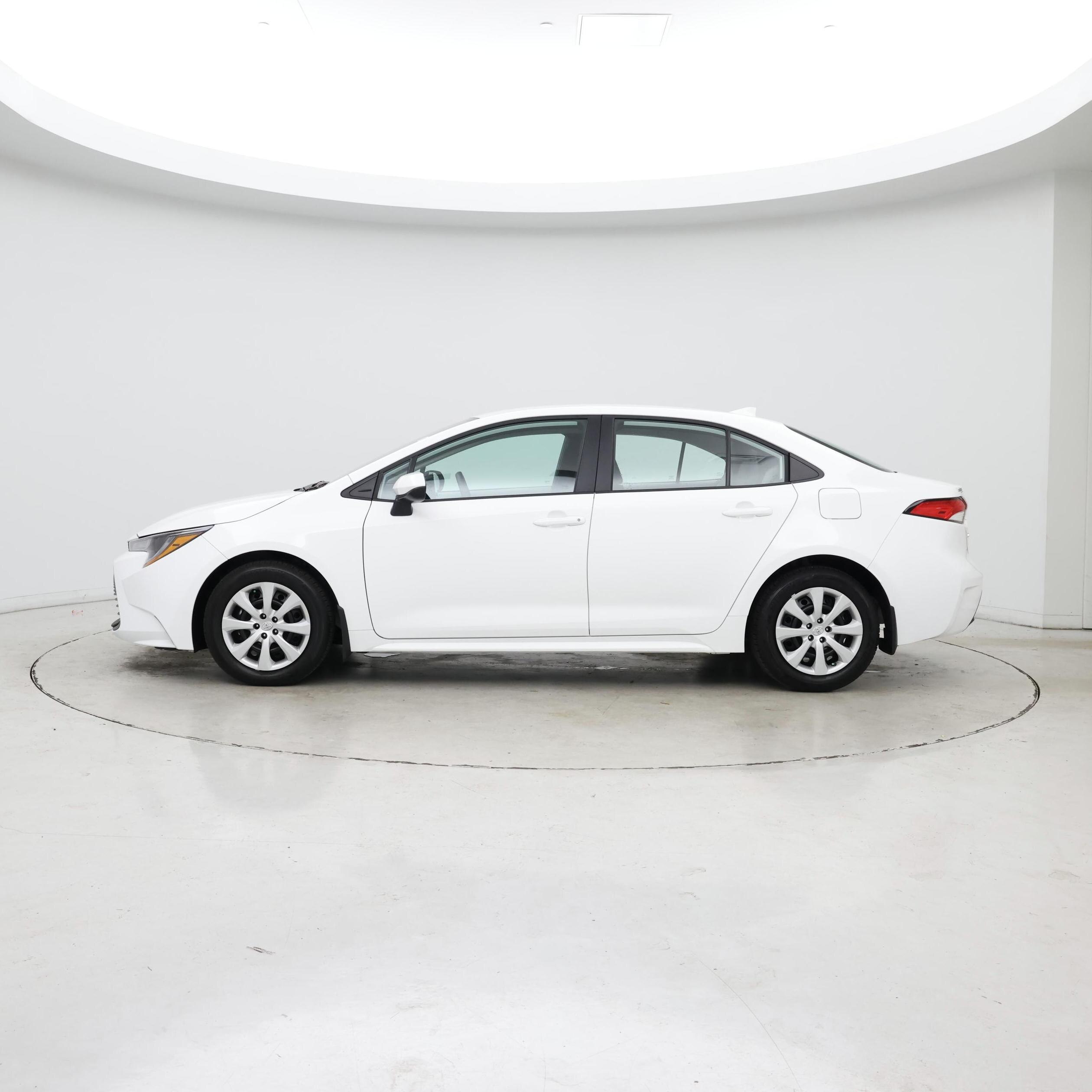 Thumbnail: 2026 Toyota Corolla - 3