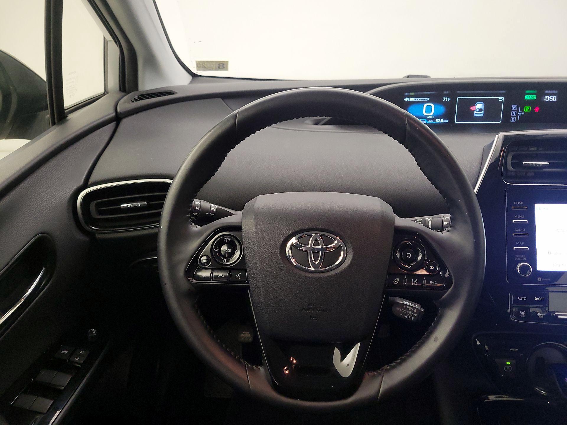 Thumbnail: 2022 Toyota Prius - 10