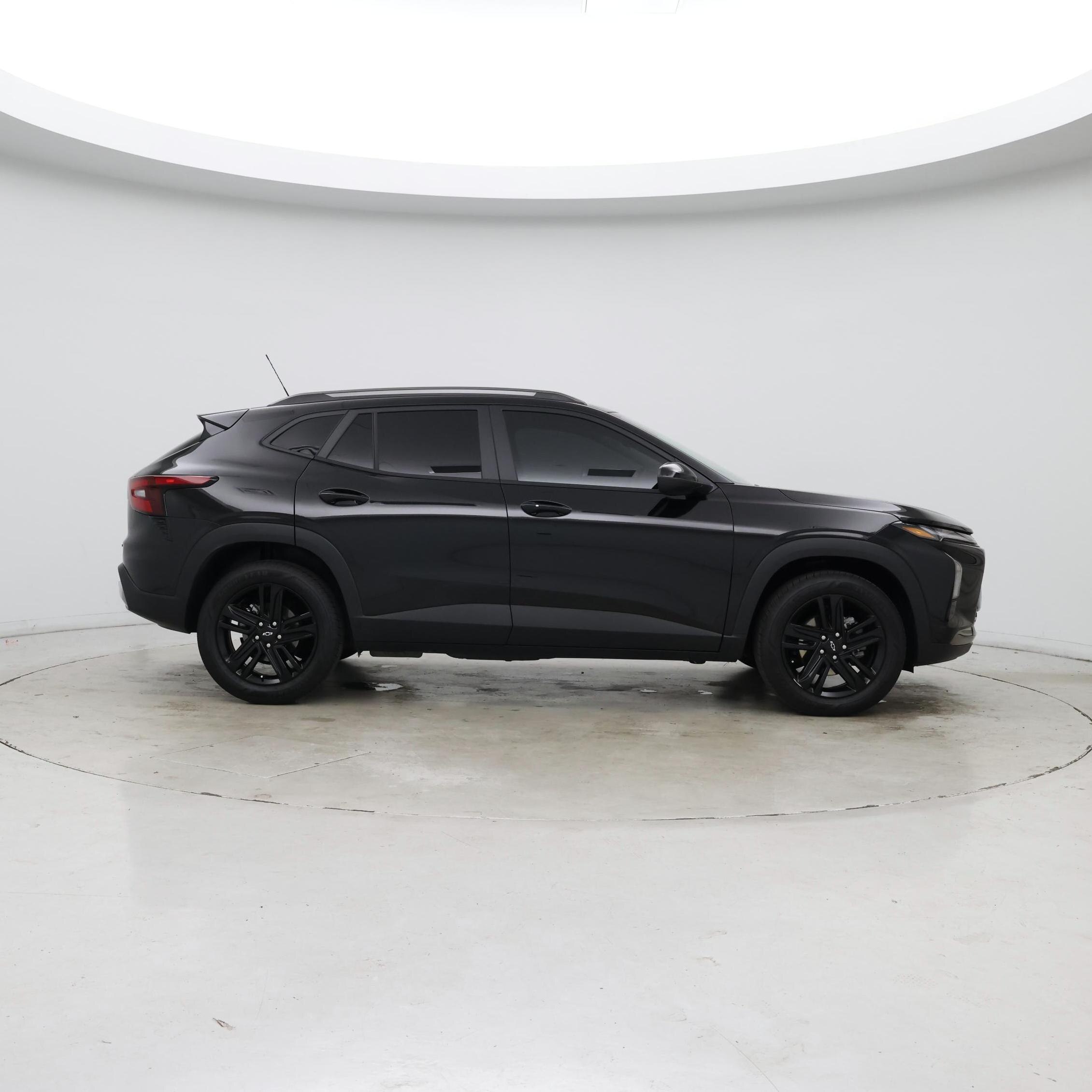Thumbnail: 2025 Chevrolet Trax - 7