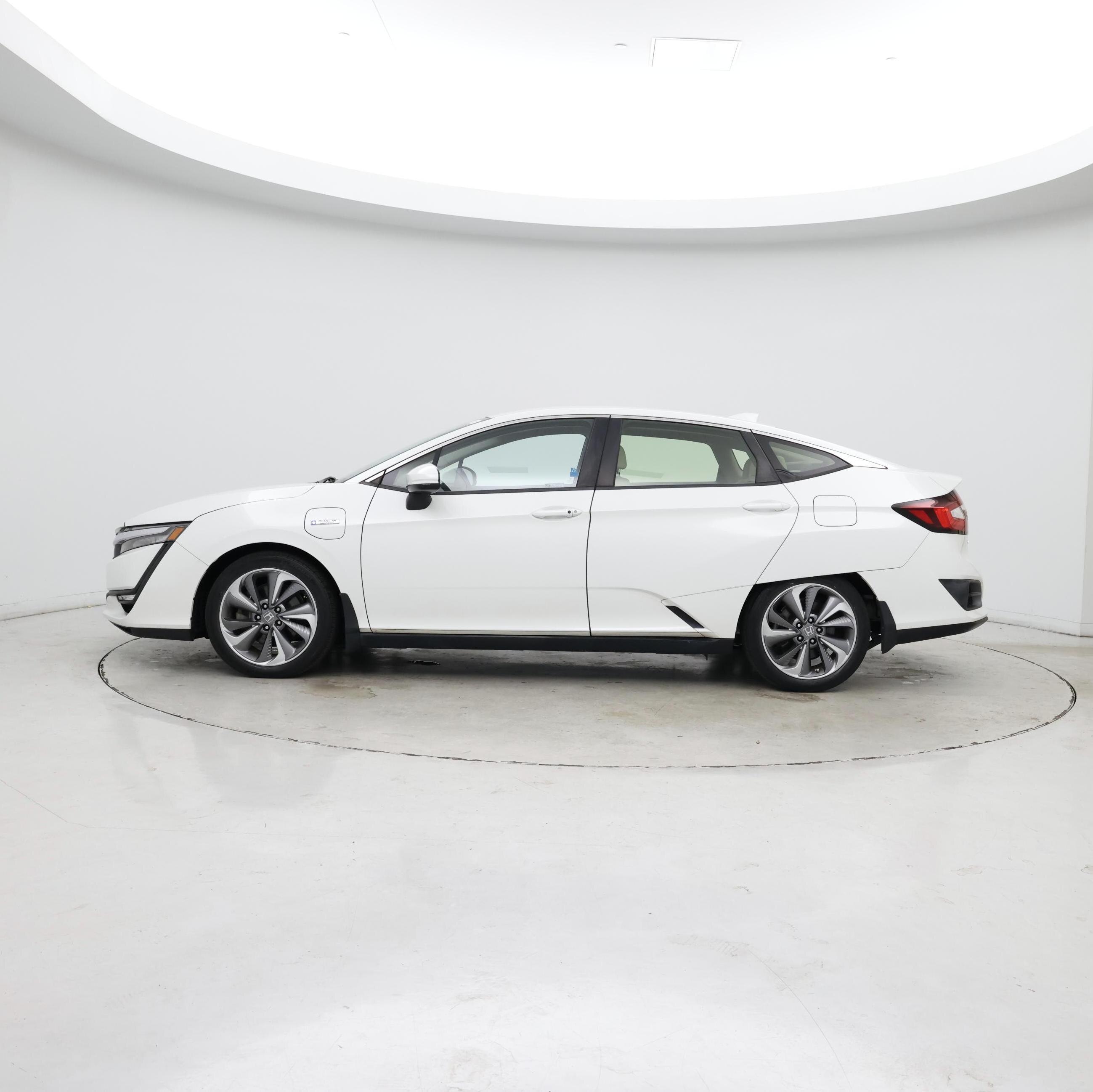 Thumbnail: 2018 Honda Clarity - 3