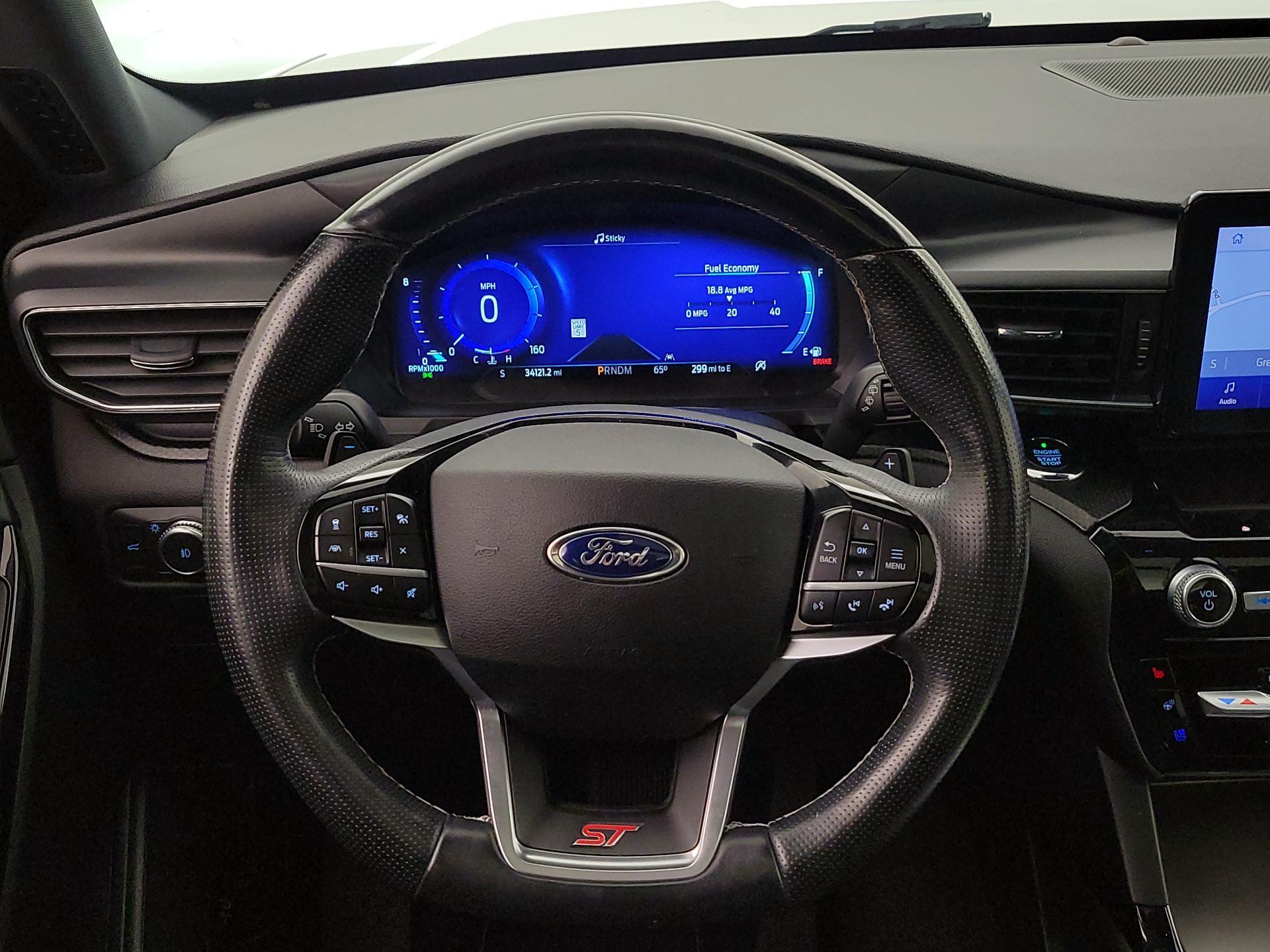 Thumbnail: 2021 Ford Explorer - 10