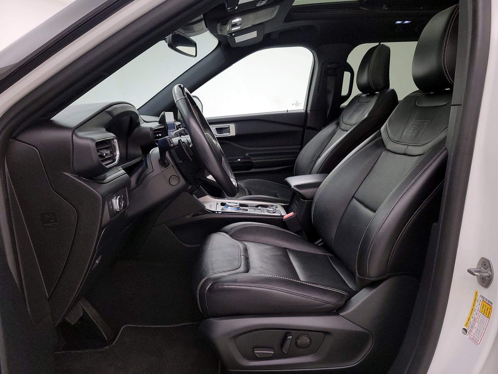 Thumbnail: 2021 Ford Explorer - 11