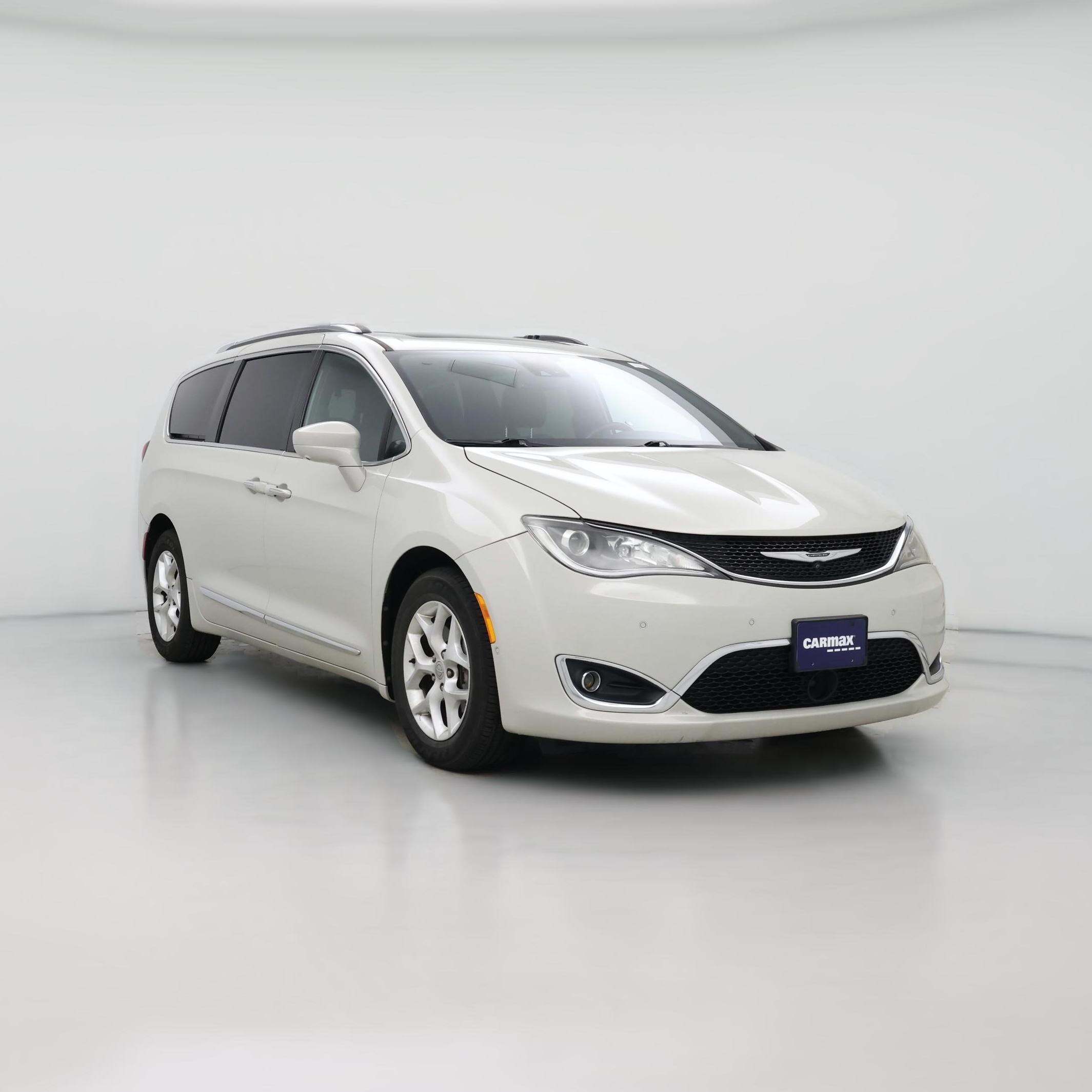 Thumbnail: 2020 Chrysler Pacifica - 1