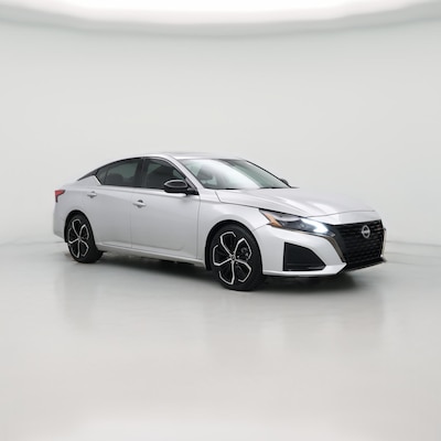 2023 Nissan Altima SR