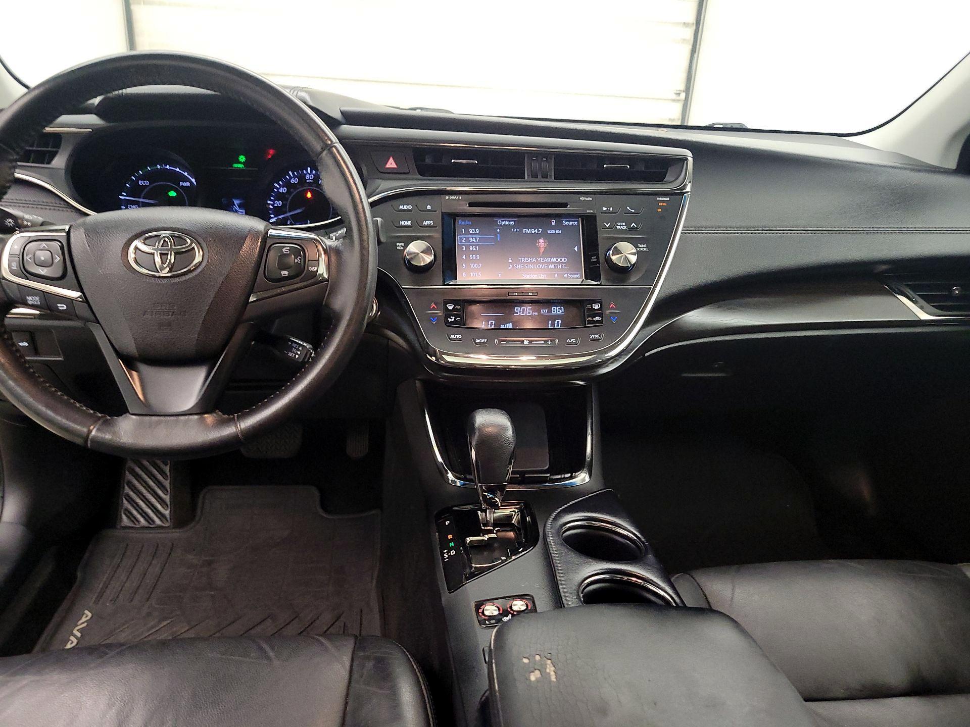 Thumbnail: 2016 Toyota Avalon - 9