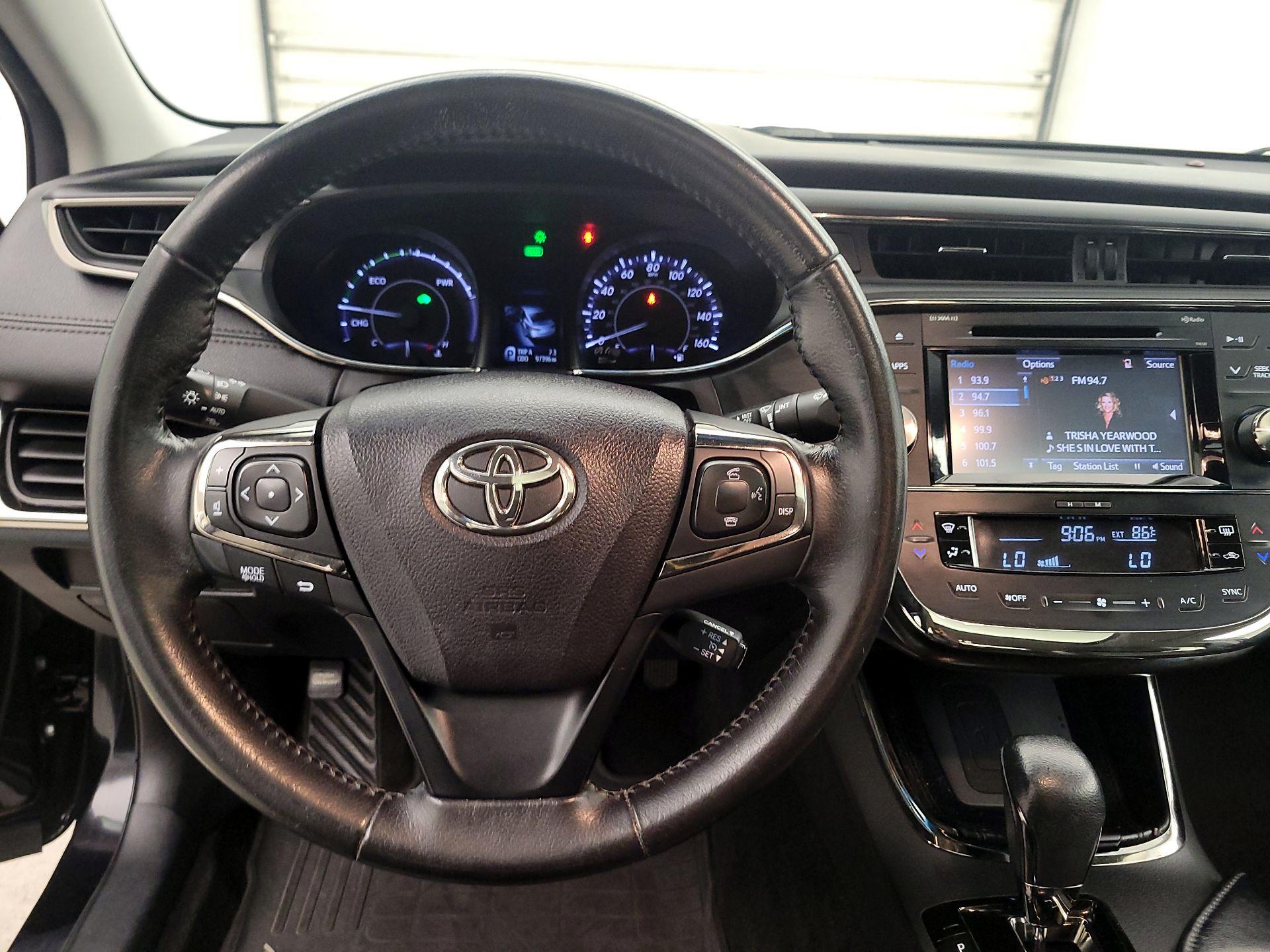 Thumbnail: 2016 Toyota Avalon - 10