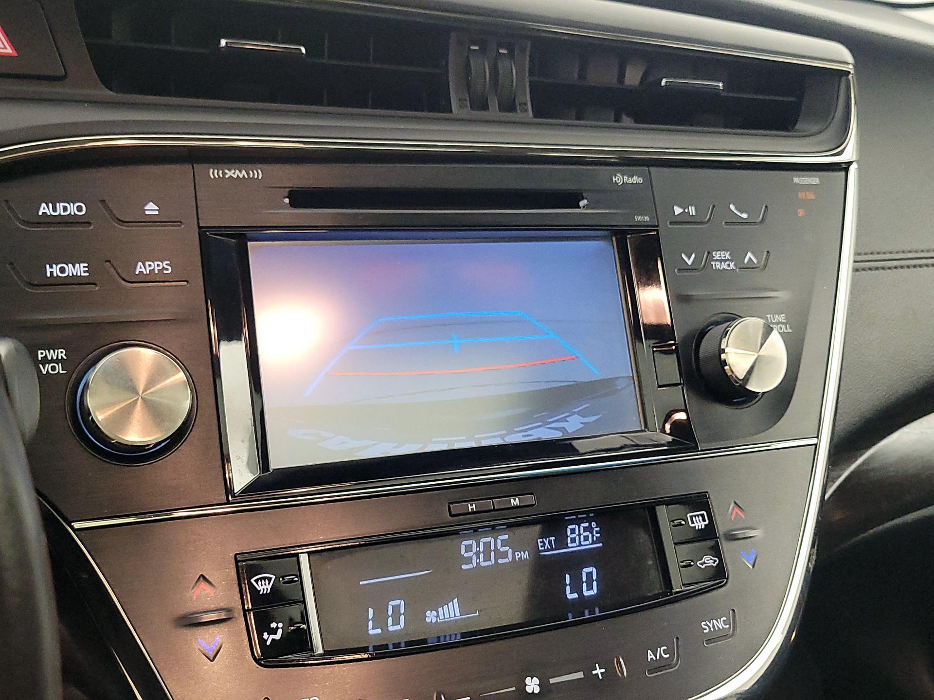 Thumbnail: 2016 Toyota Avalon - 14