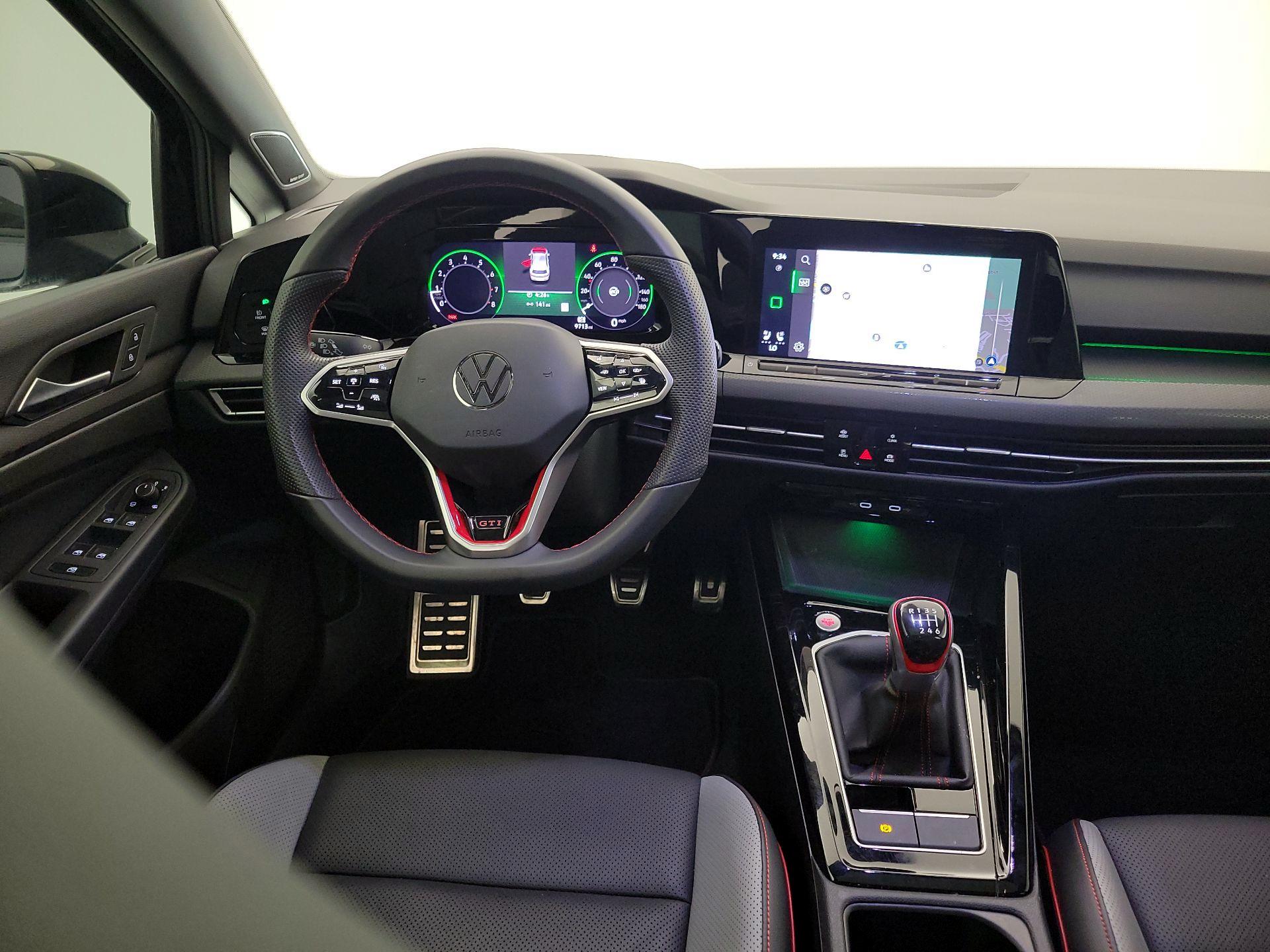 Thumbnail: 2024 Volkswagen Golf - 10