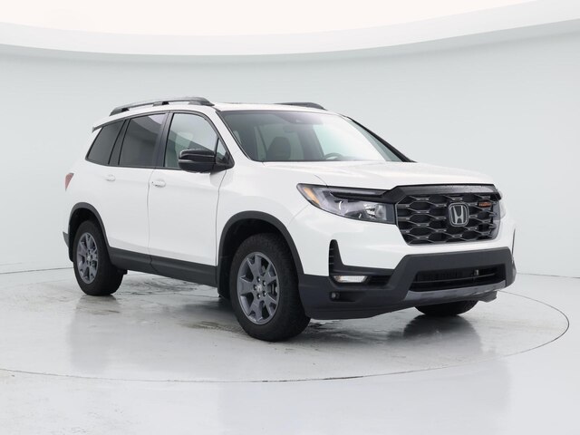 White 2025 Honda Passport TrailSport AWD SUV / Crossover All-Wheel Drive Automatic